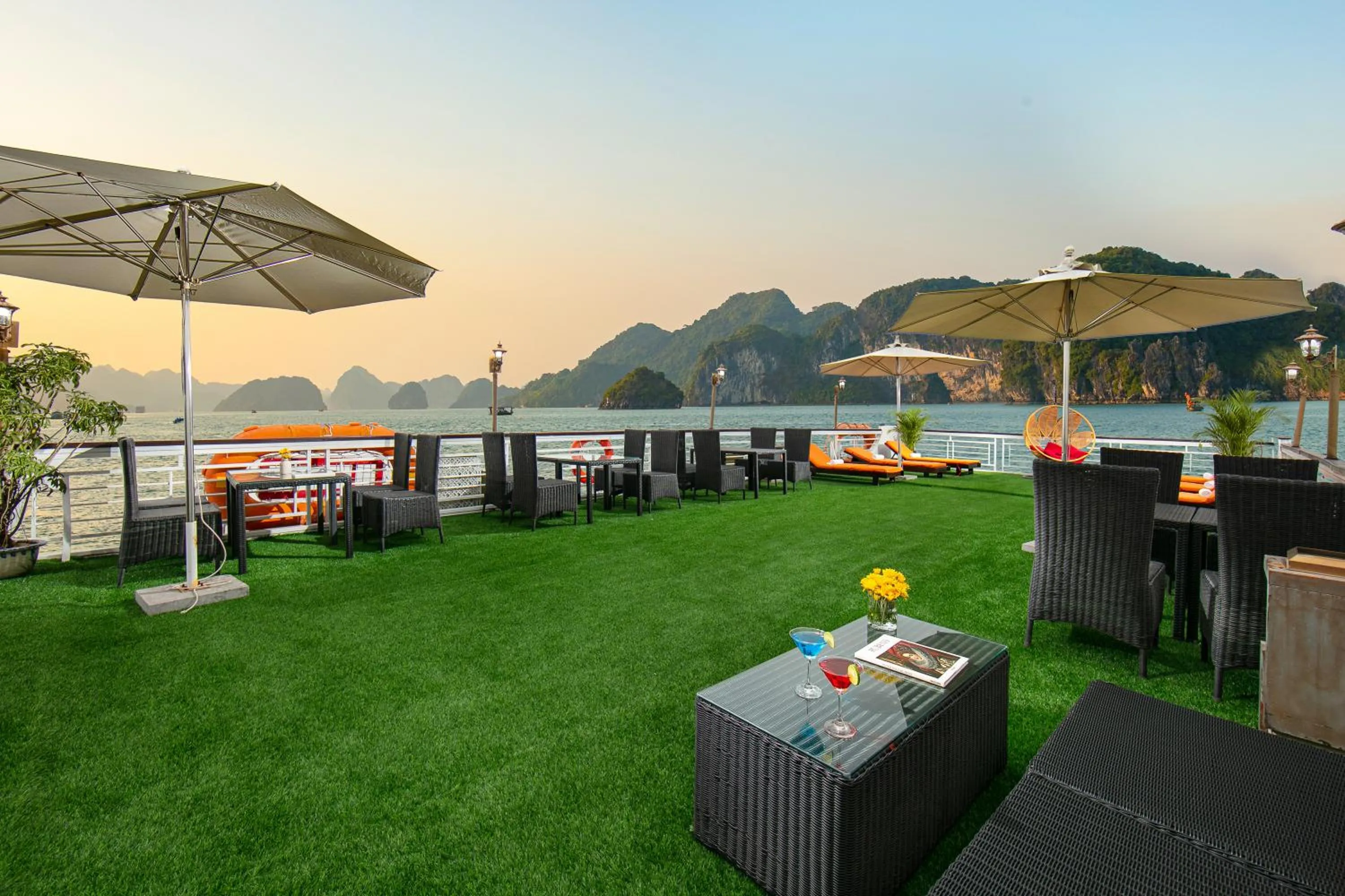 Balcony/Terrace in Fantasea Imperial Cruise