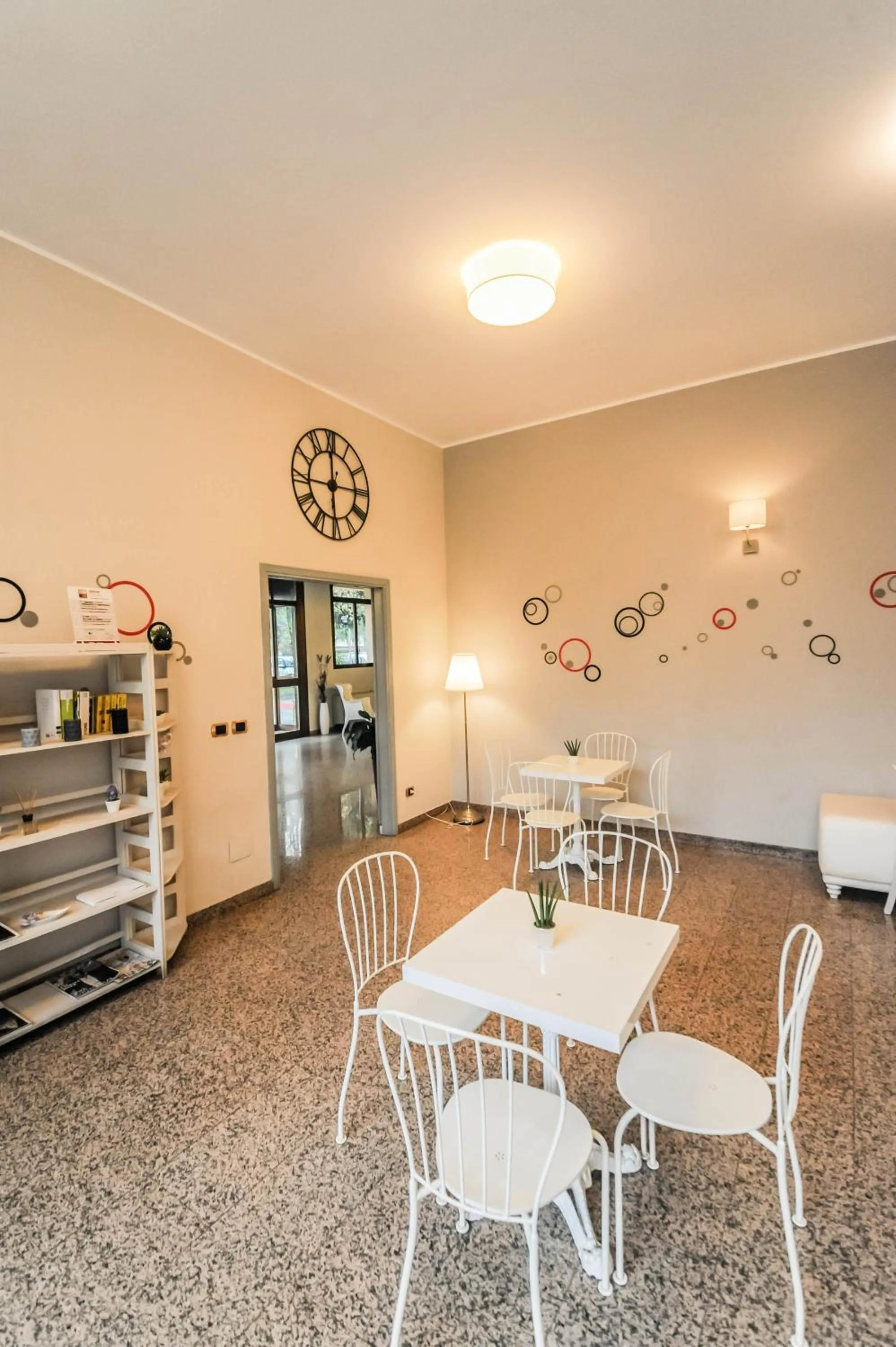 Lounge or bar in Hp Fly Hotel Bologna