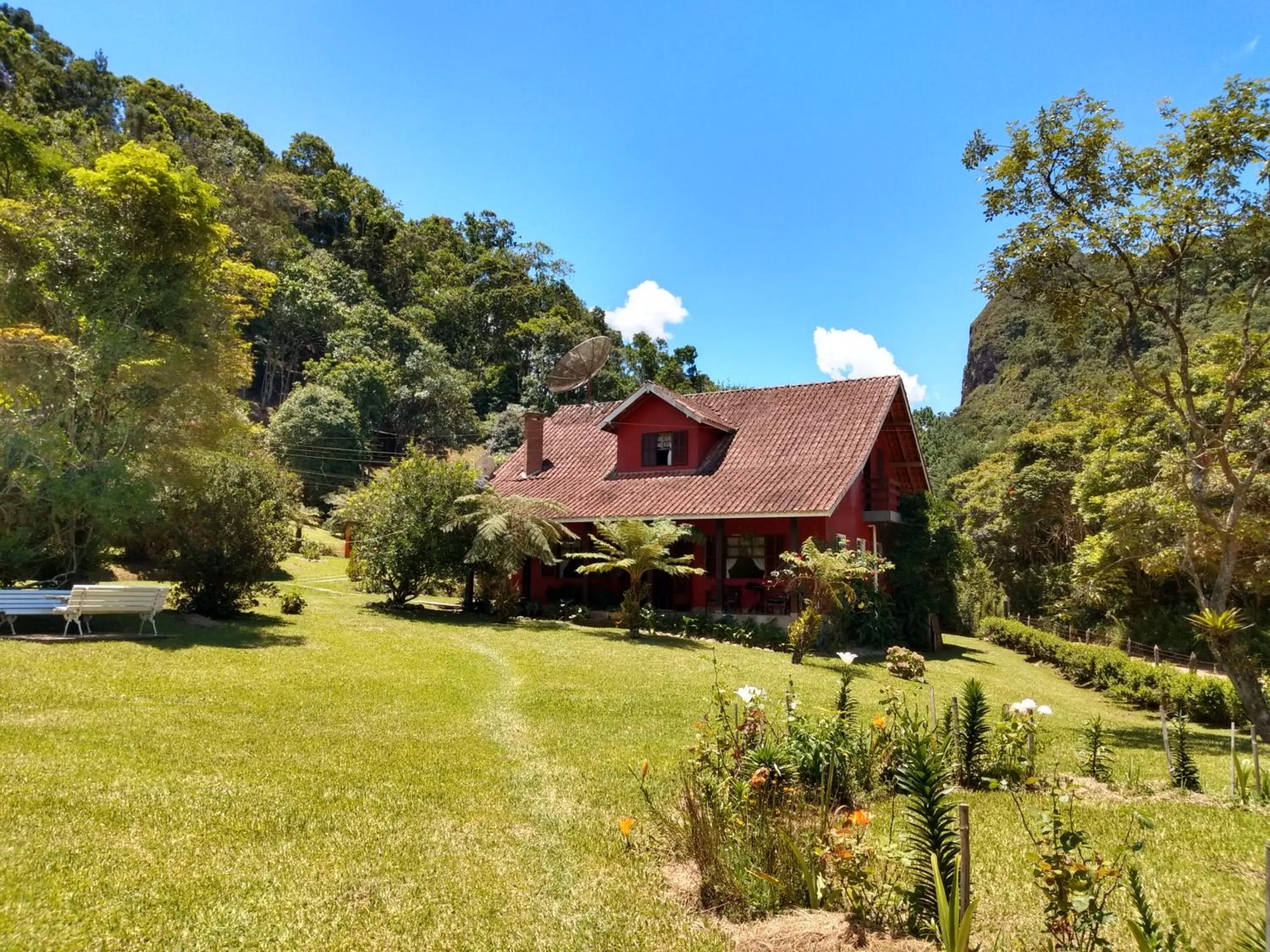 Property building in Pousada Pedra da Gávea