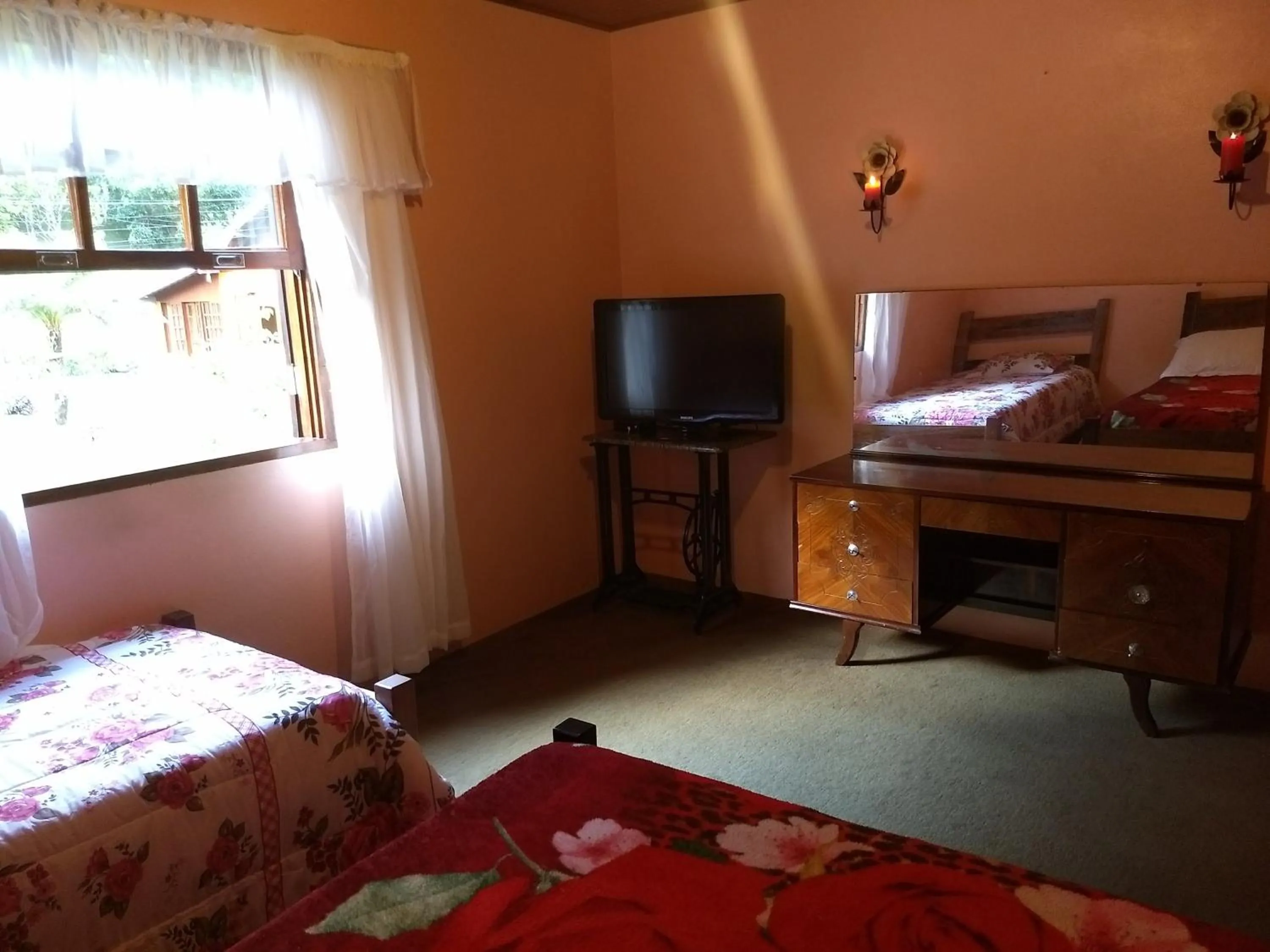 TV and multimedia, Bed in Pousada Pedra da Gávea