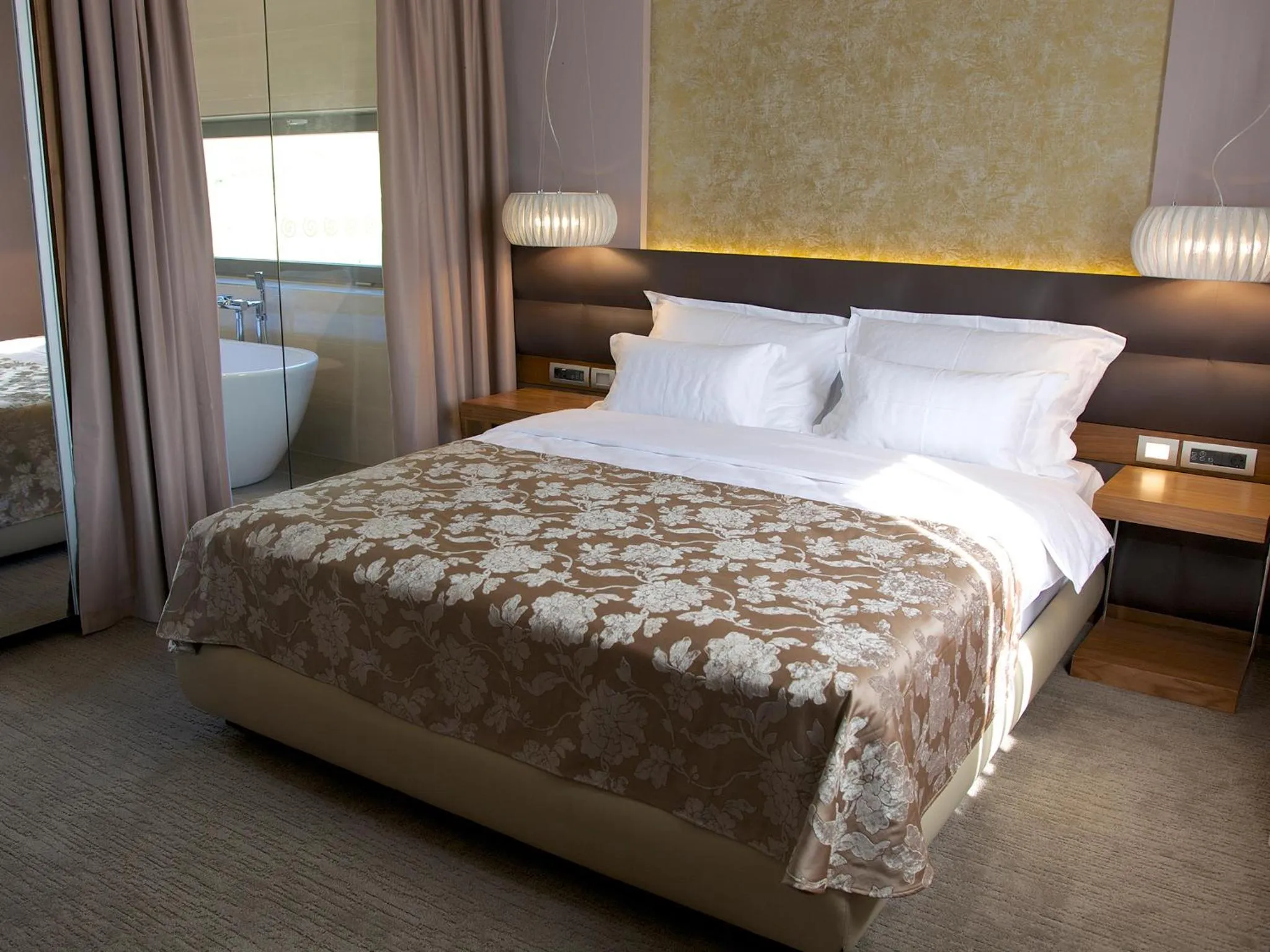 Photo of the whole room, Bed in Atlantida Boutique Hotel