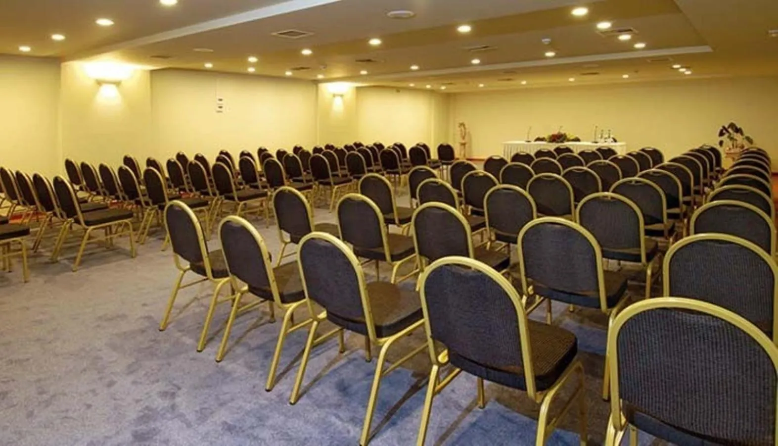 Business facilities in Giannoulis - Santa Marina Plaza (Adults Only)
