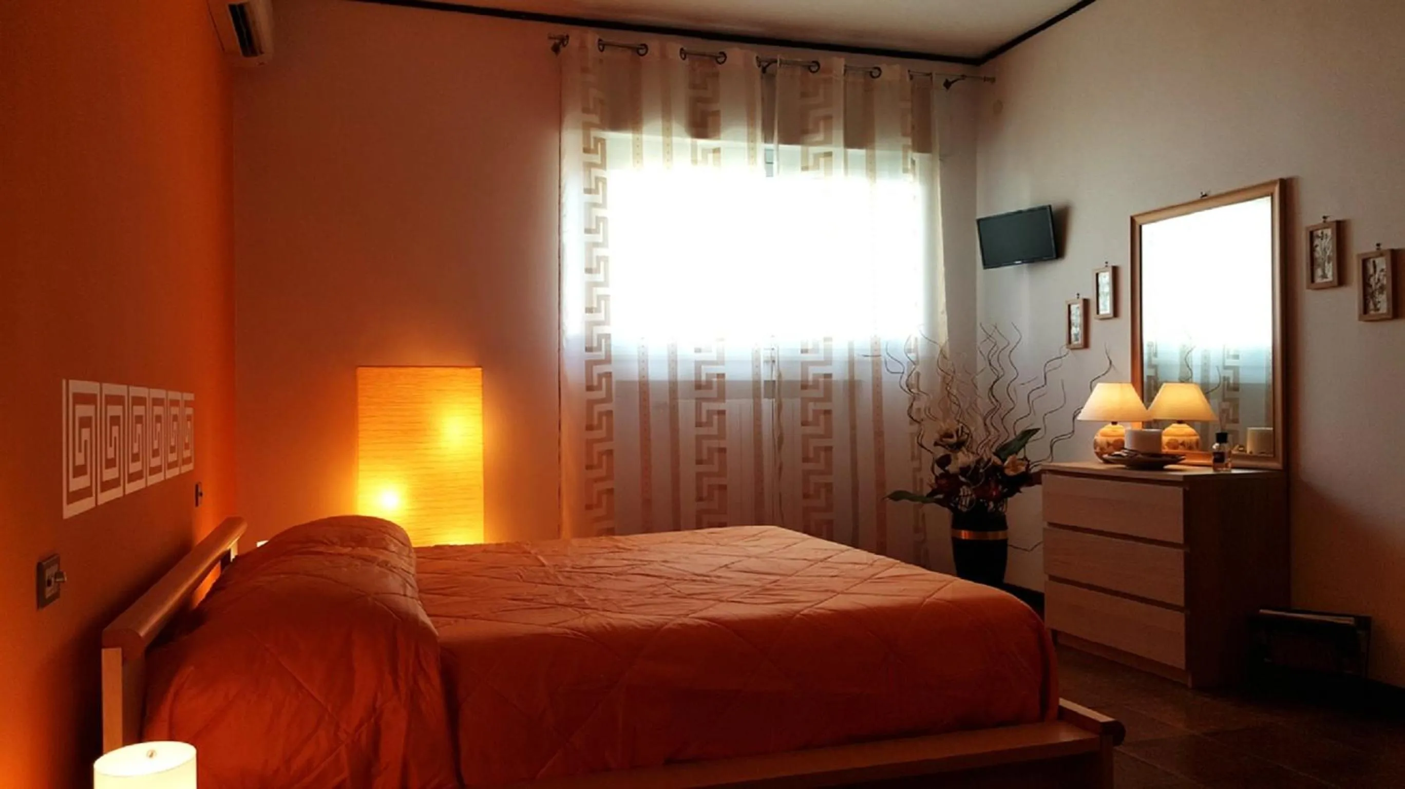 Bedroom, Bed in Phalanthos B&B