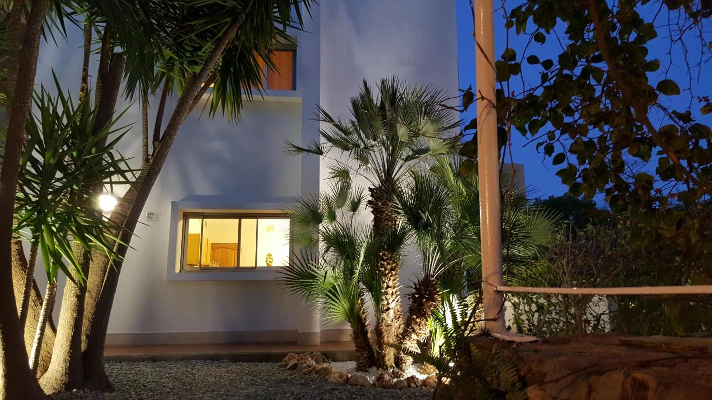 Property building in Phalanthos B&B