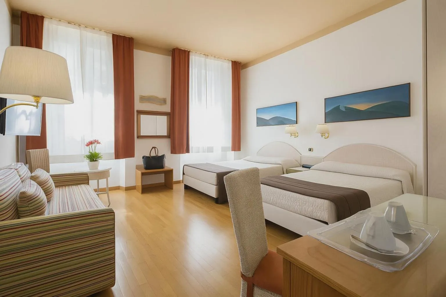 Bed in Piazza Paradiso Accommodation