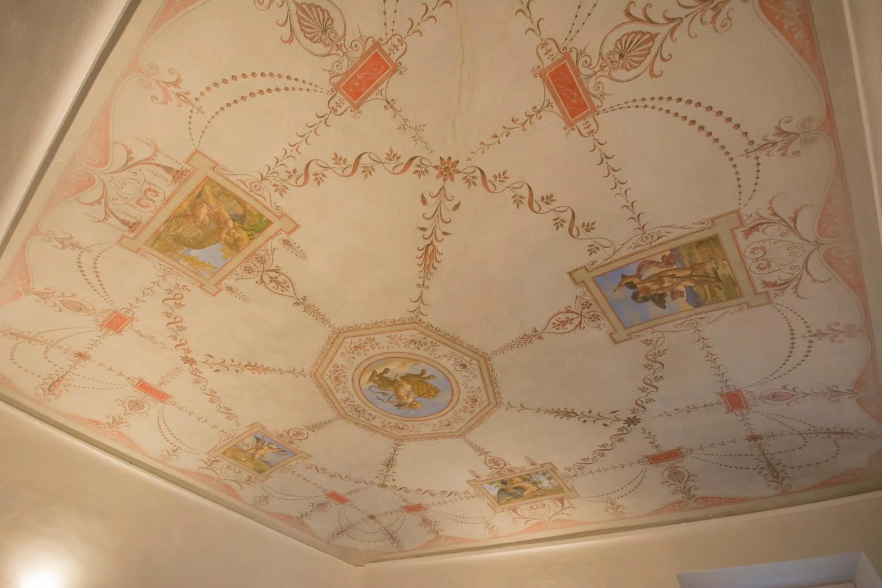 Decorative detail in Piazza Paradiso Accommodation