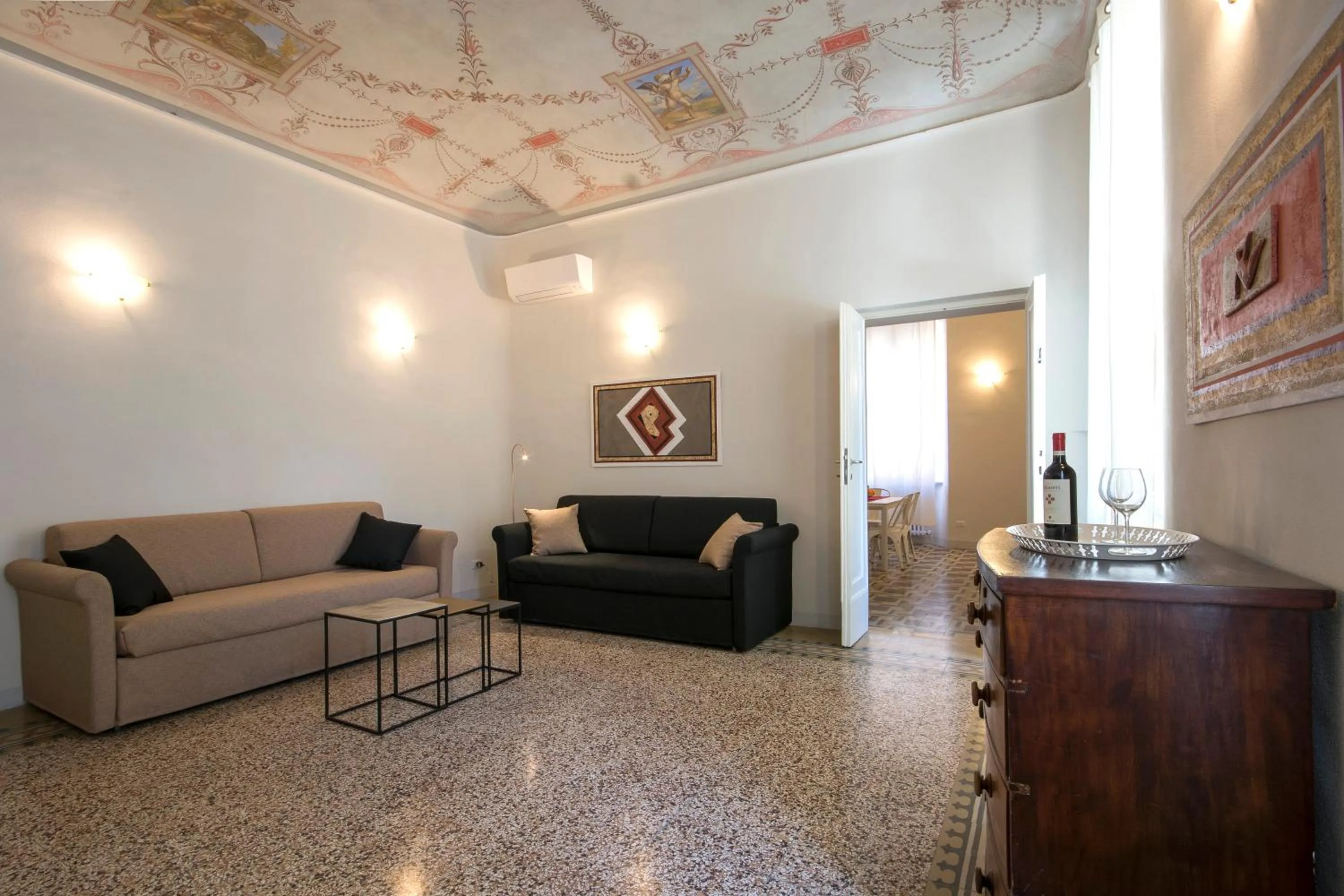 Living room in Piazza Paradiso Accommodation