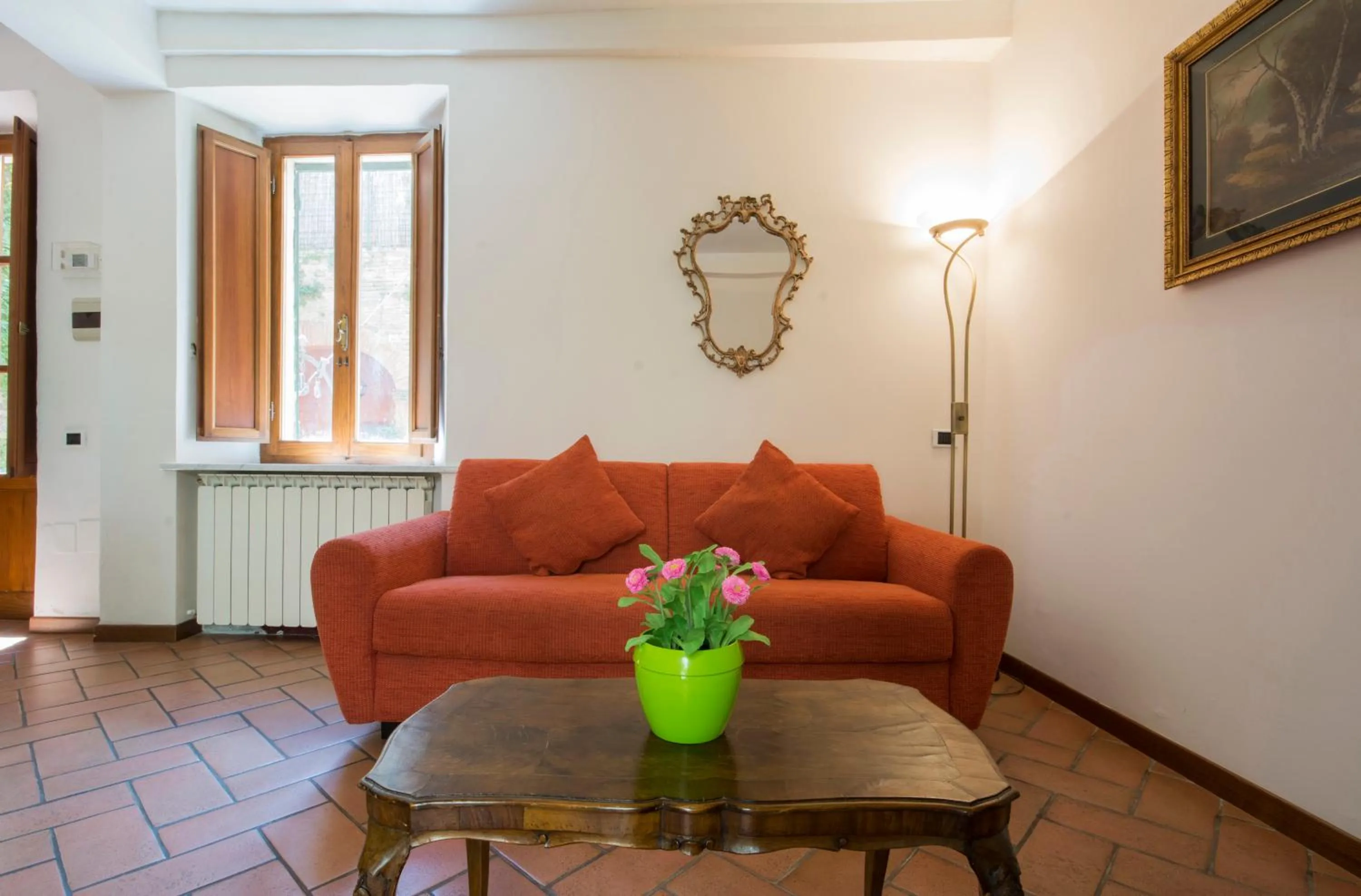 Living room in Piazza Paradiso Accommodation