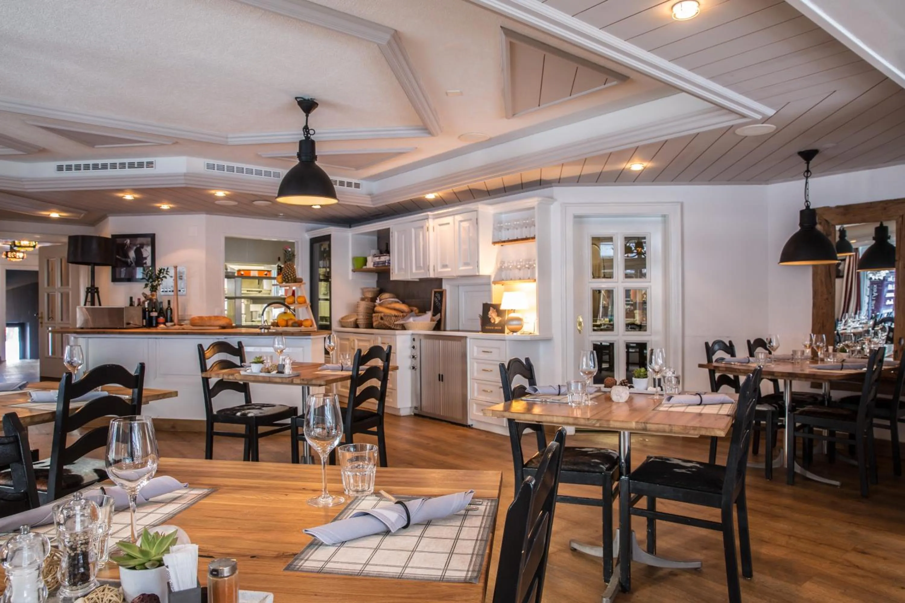 Restaurant/places to eat in Hotel Burgener