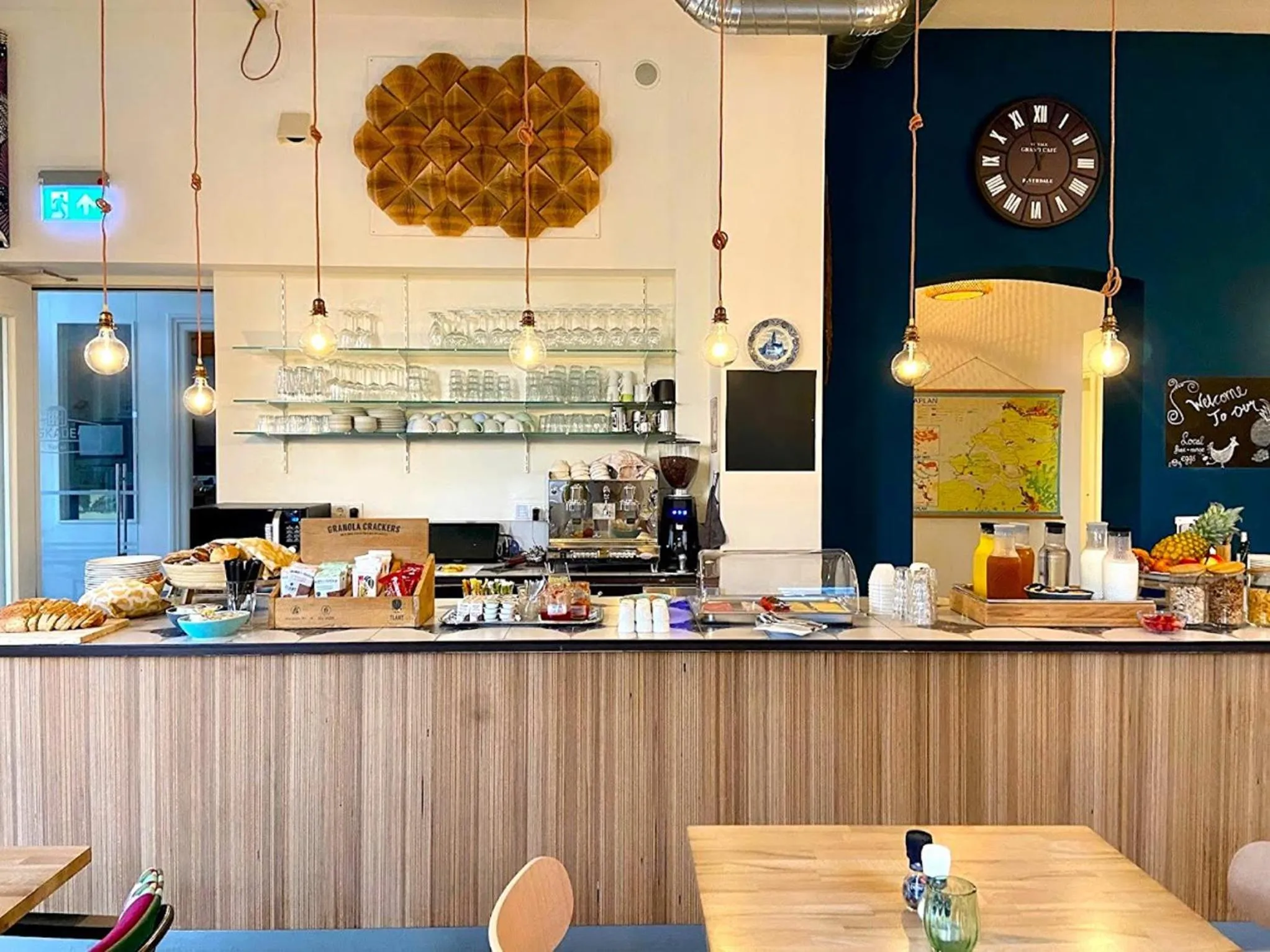 Breakfast in Hotel Loskade 45