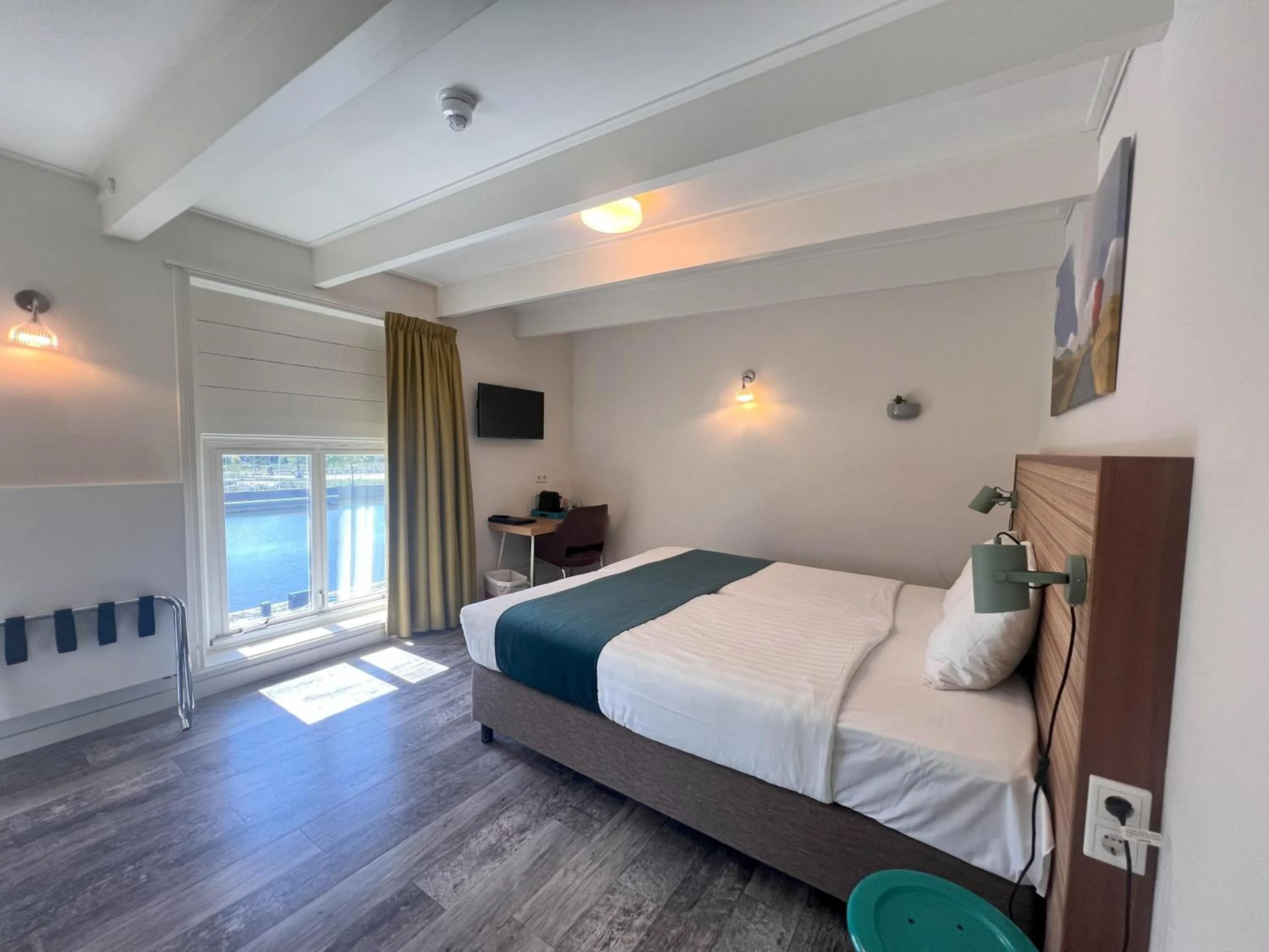 Bed in Hotel Loskade 45