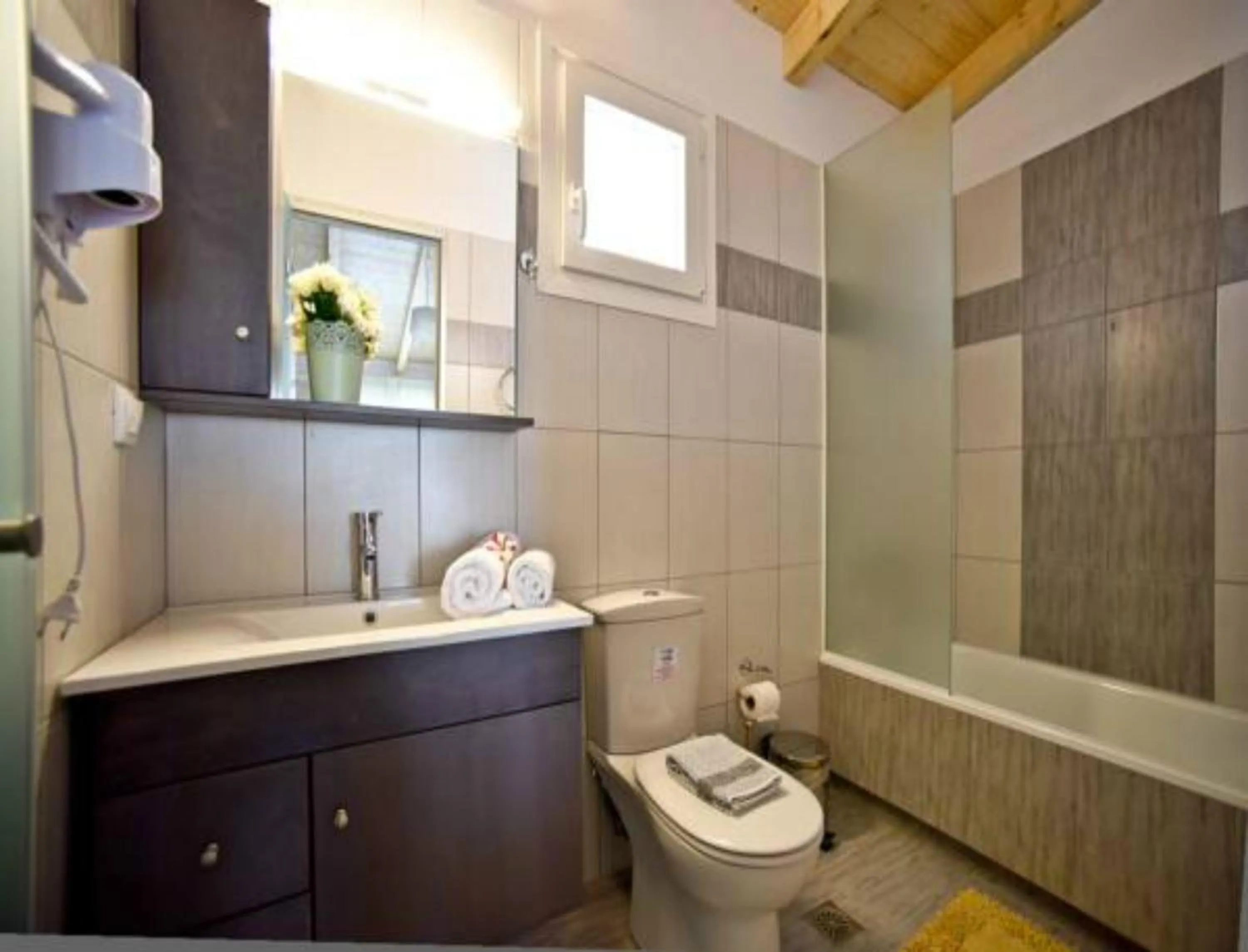 Toilet in Palapart Gikas Gouvia