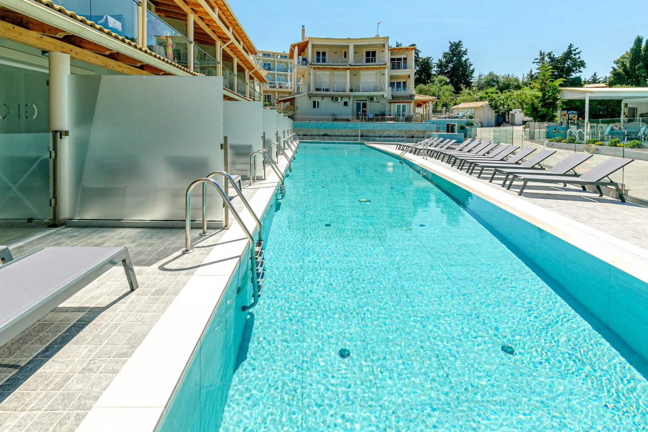 Palapart Gikas Gouvia