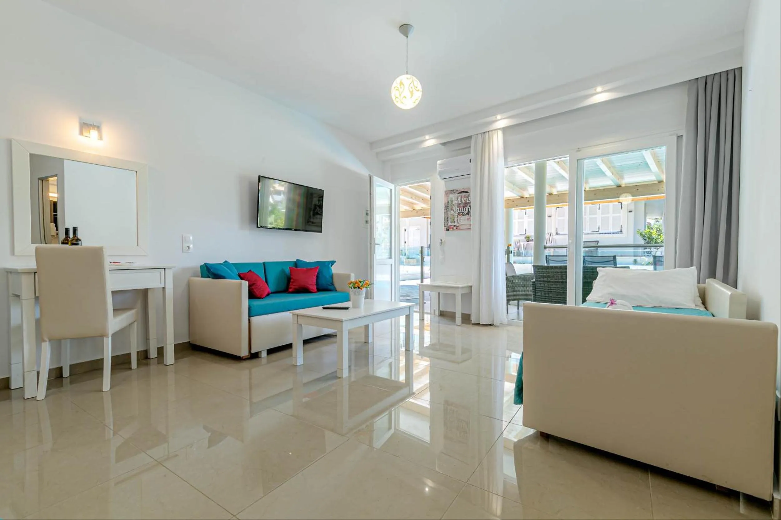 Palapart Gikas Gouvia