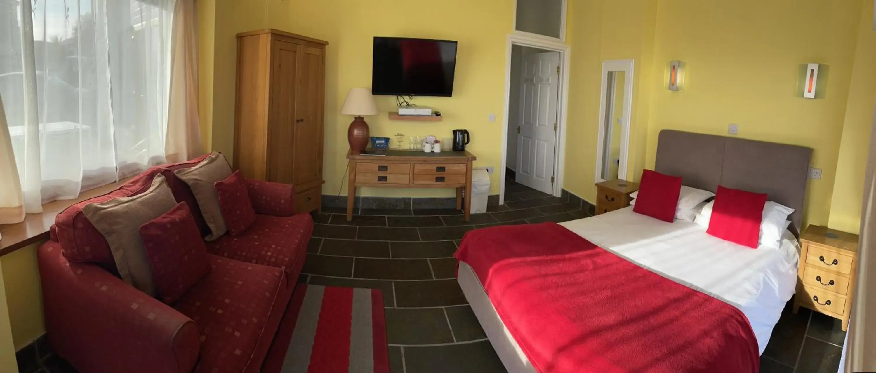 Bedroom, Bed in Sawyers Bed and Breakfast Bedroom, Bed in Sawyers Bed and Breakfast