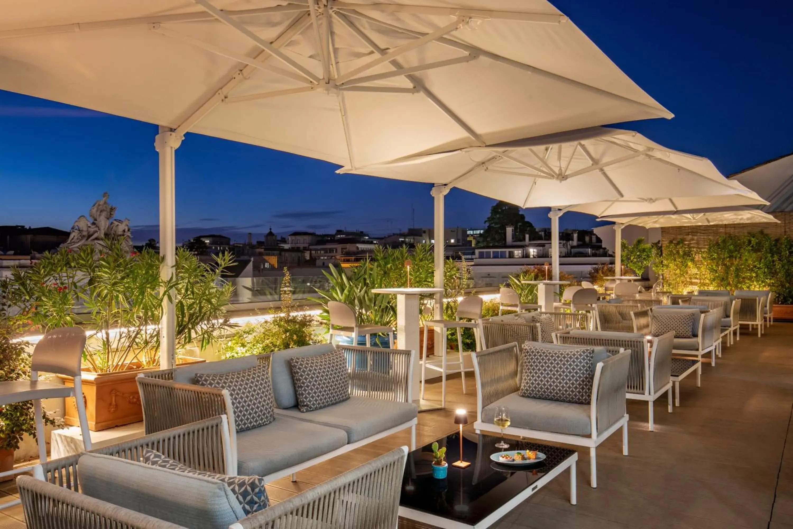 Restaurant/places to eat in The Glam Restaurant/places to eat in The Glam