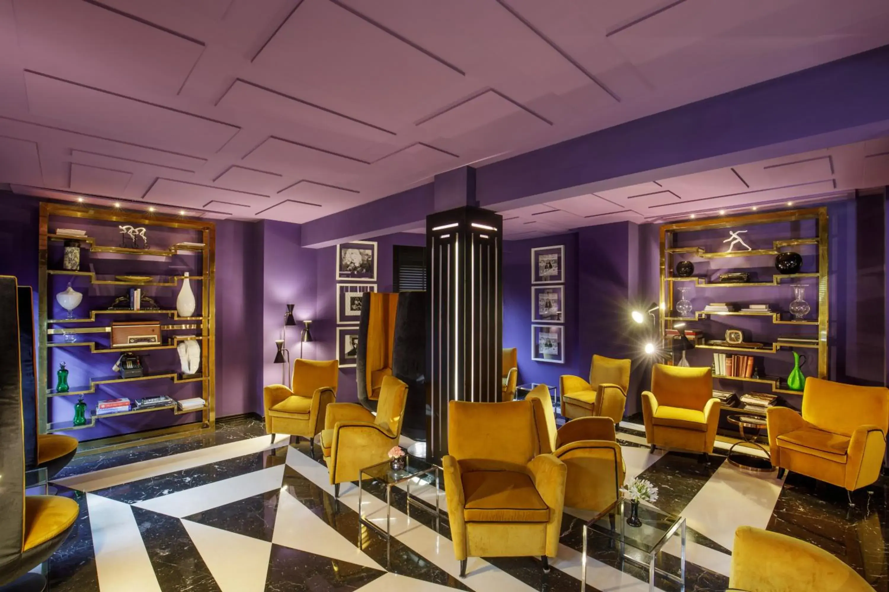 Lobby or reception in The Tribune, part of JdV by Hyatt Lobby or reception in The Tribune, part of JdV by Hyatt