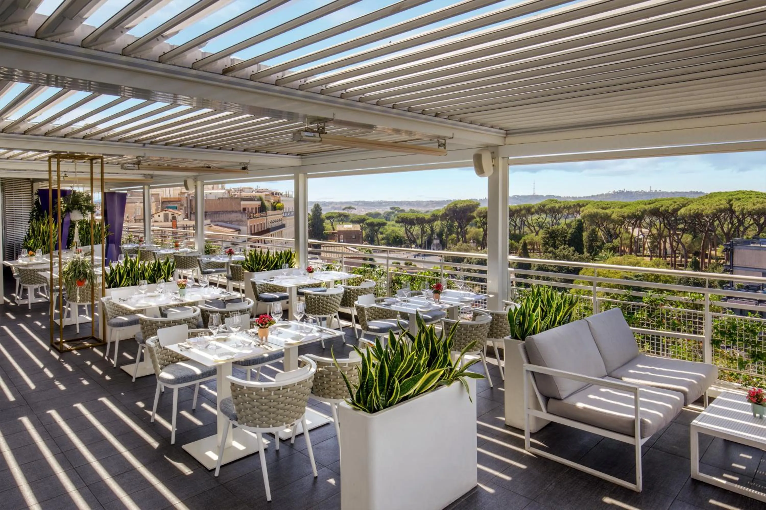 Balcony/Terrace in The Tribune, part of JdV by Hyatt