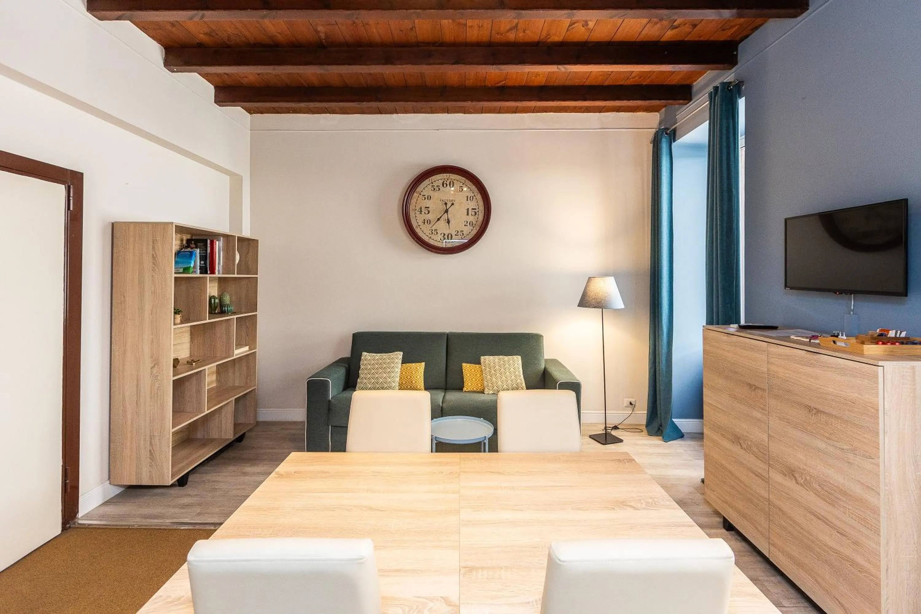 Communal lounge/ TV room in Piazza Navona Lovely Apartment