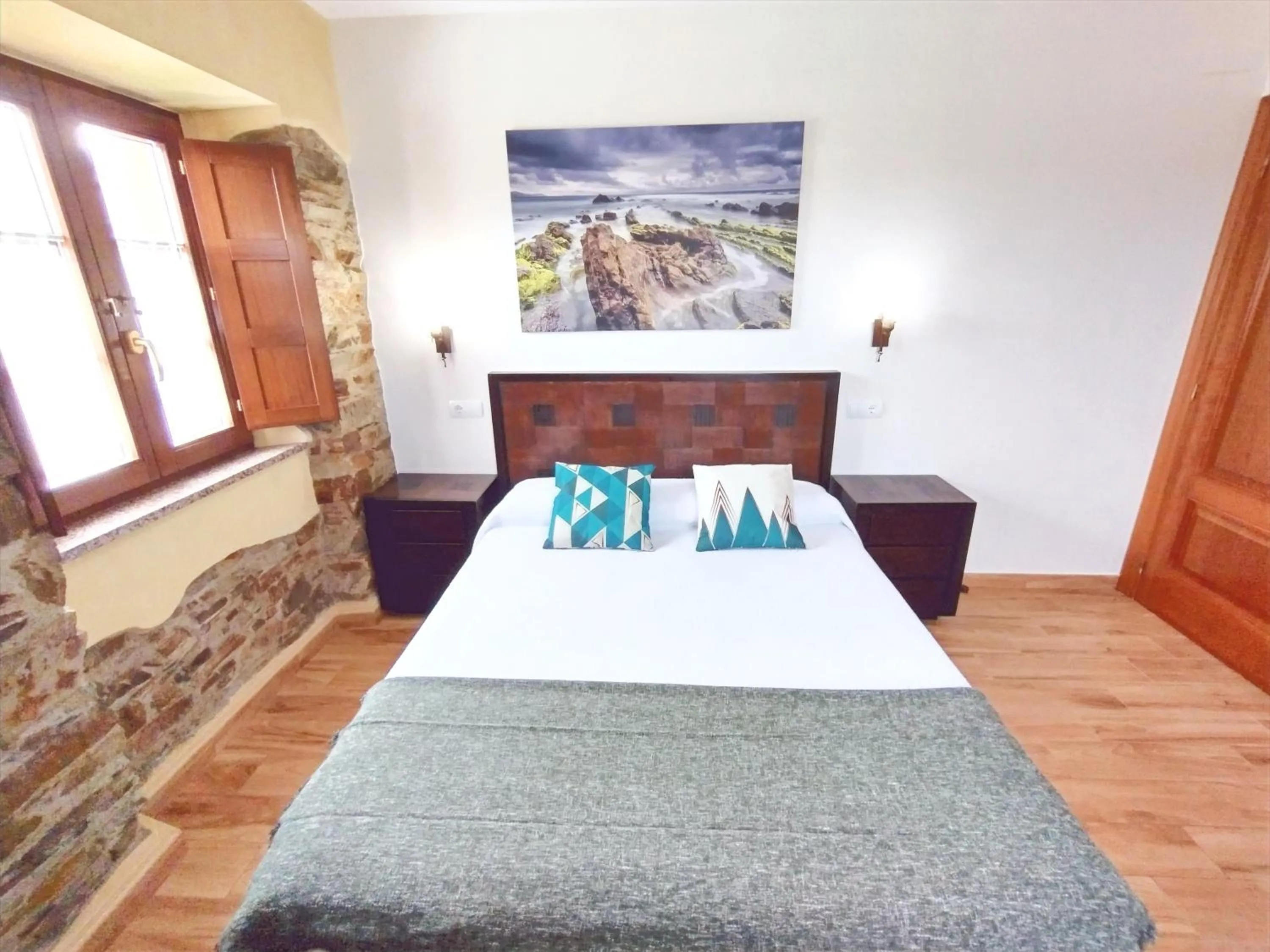 Bedroom, Bed in Apartamentos Navalin
