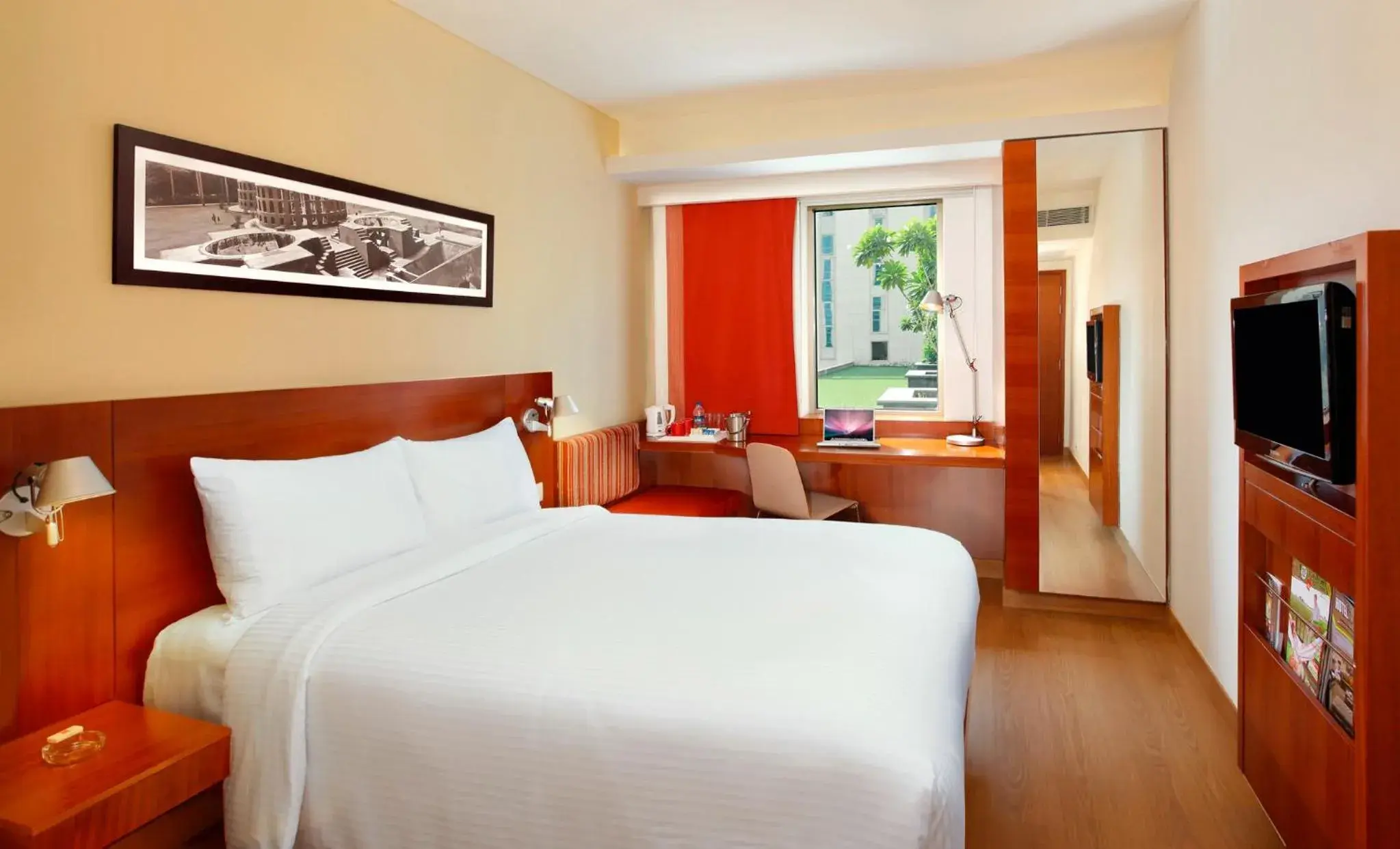 TV and multimedia, Bed in Ibis Chennai OMR - An Accor Brand TV and multimedia, Bed in Ibis Chennai OMR - An Accor Brand