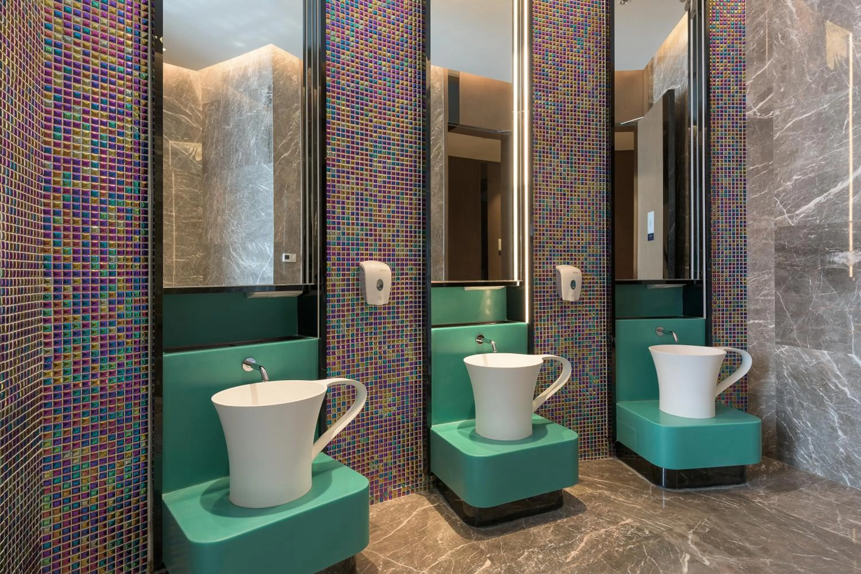 Area and facilities, Bathroom in Novotel Xi'an SCPG