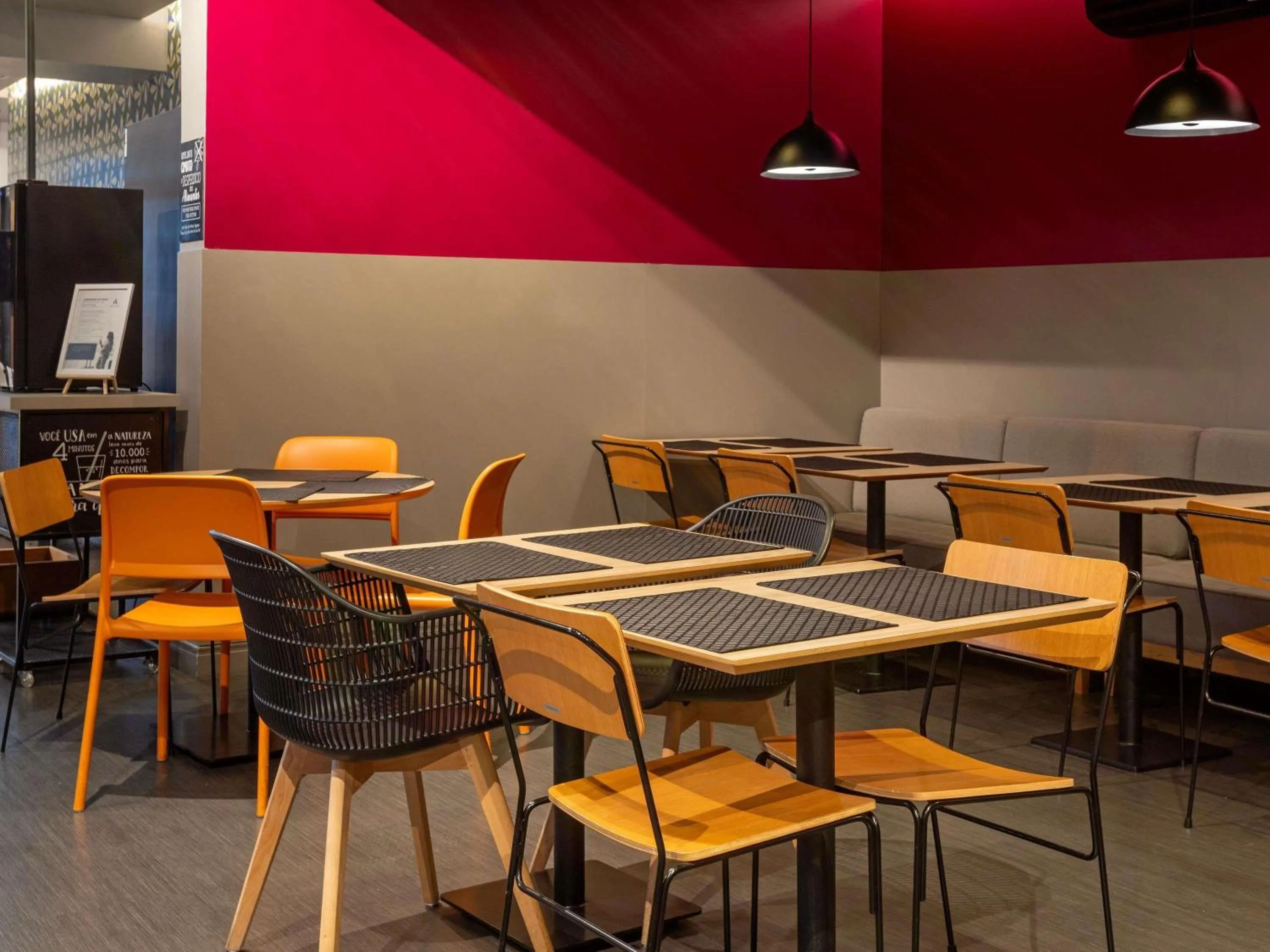 Restaurant/places to eat in Mercure Jundiai Shopping