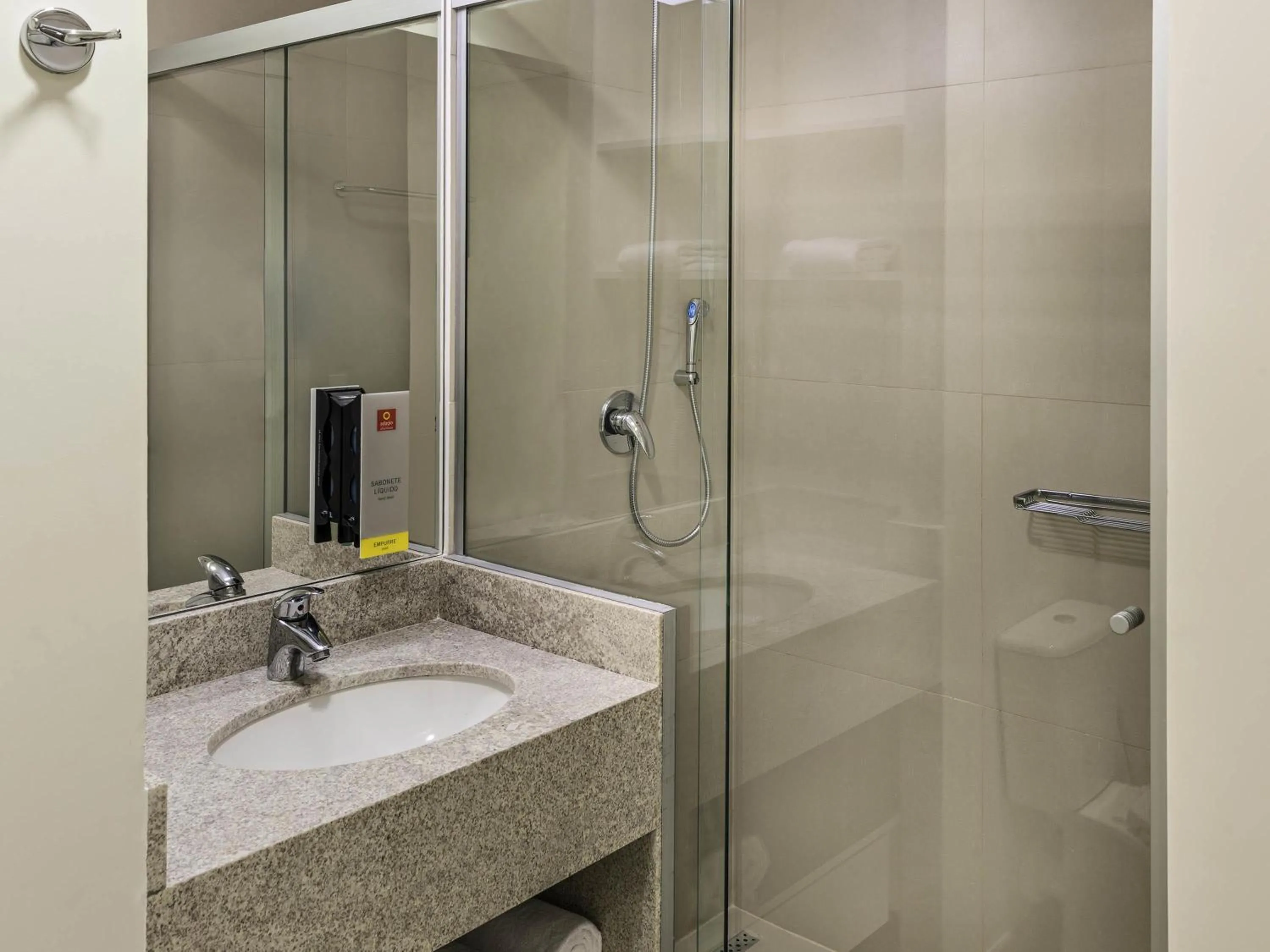 Bedroom in Mercure Jundiai Shopping