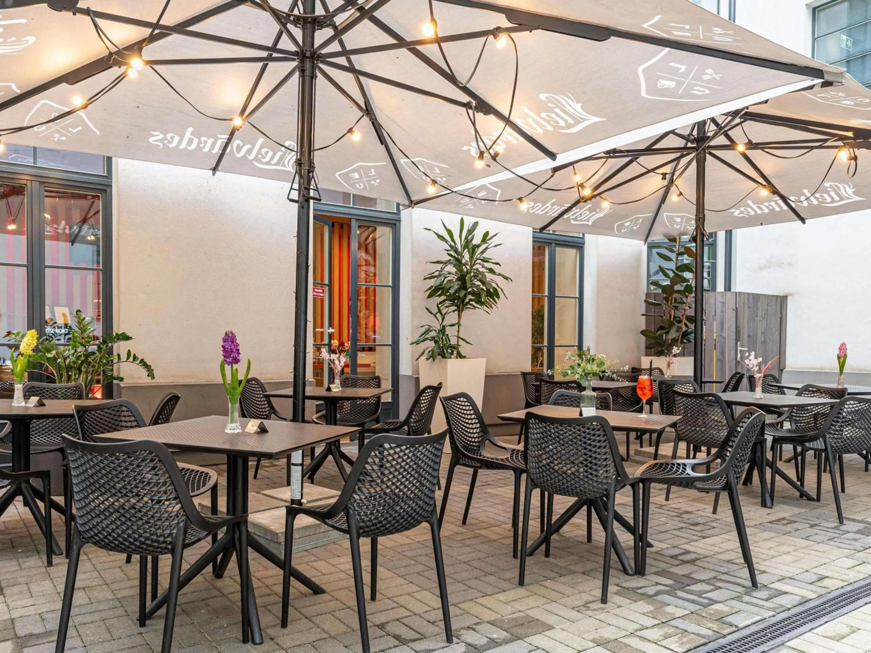 Lounge or bar in Ibis Riga Centre