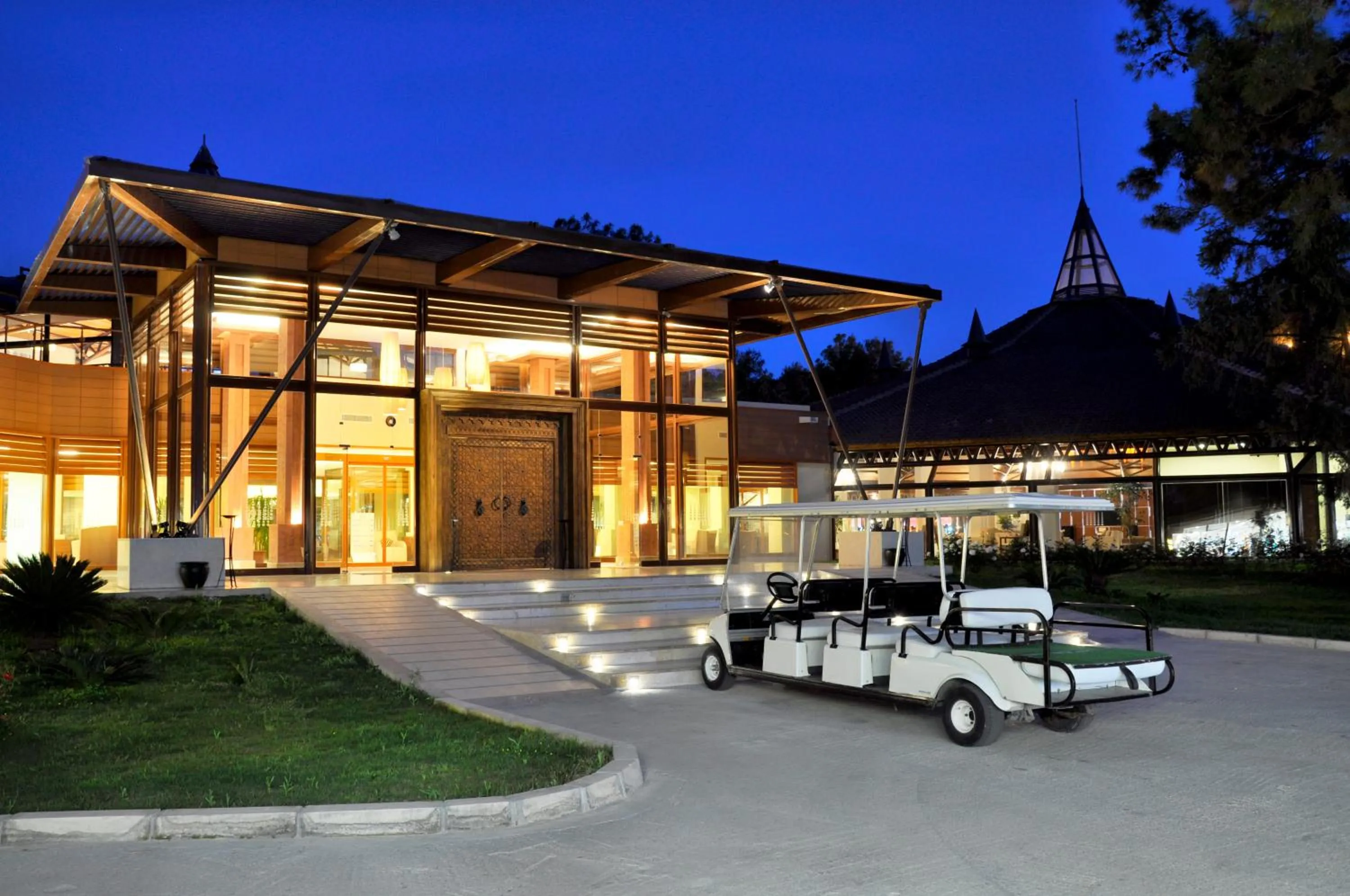 Facade/entrance in Martı Myra - Ultra All Inclusive