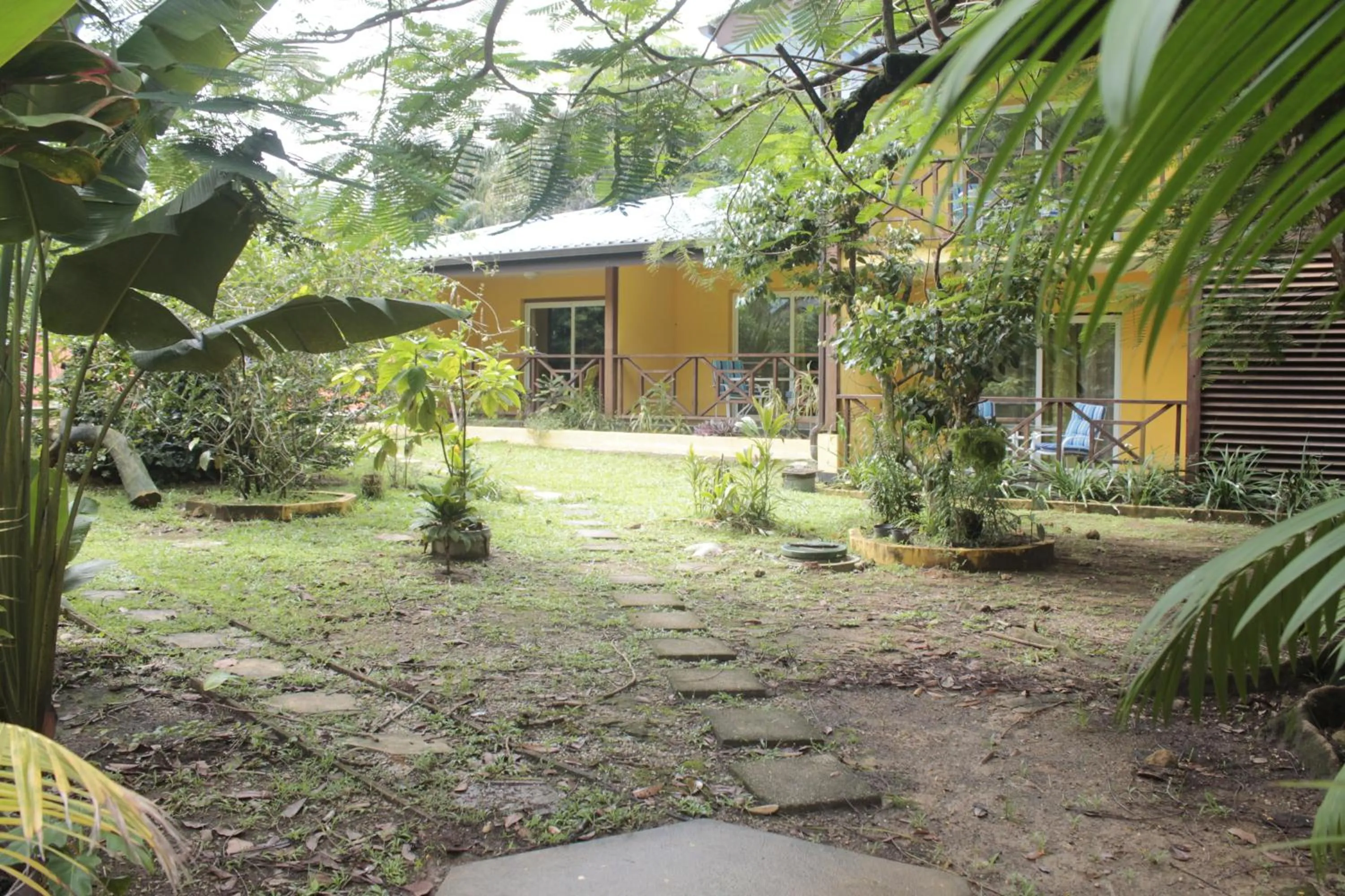 Garden in Hotel L'ebene Verte
