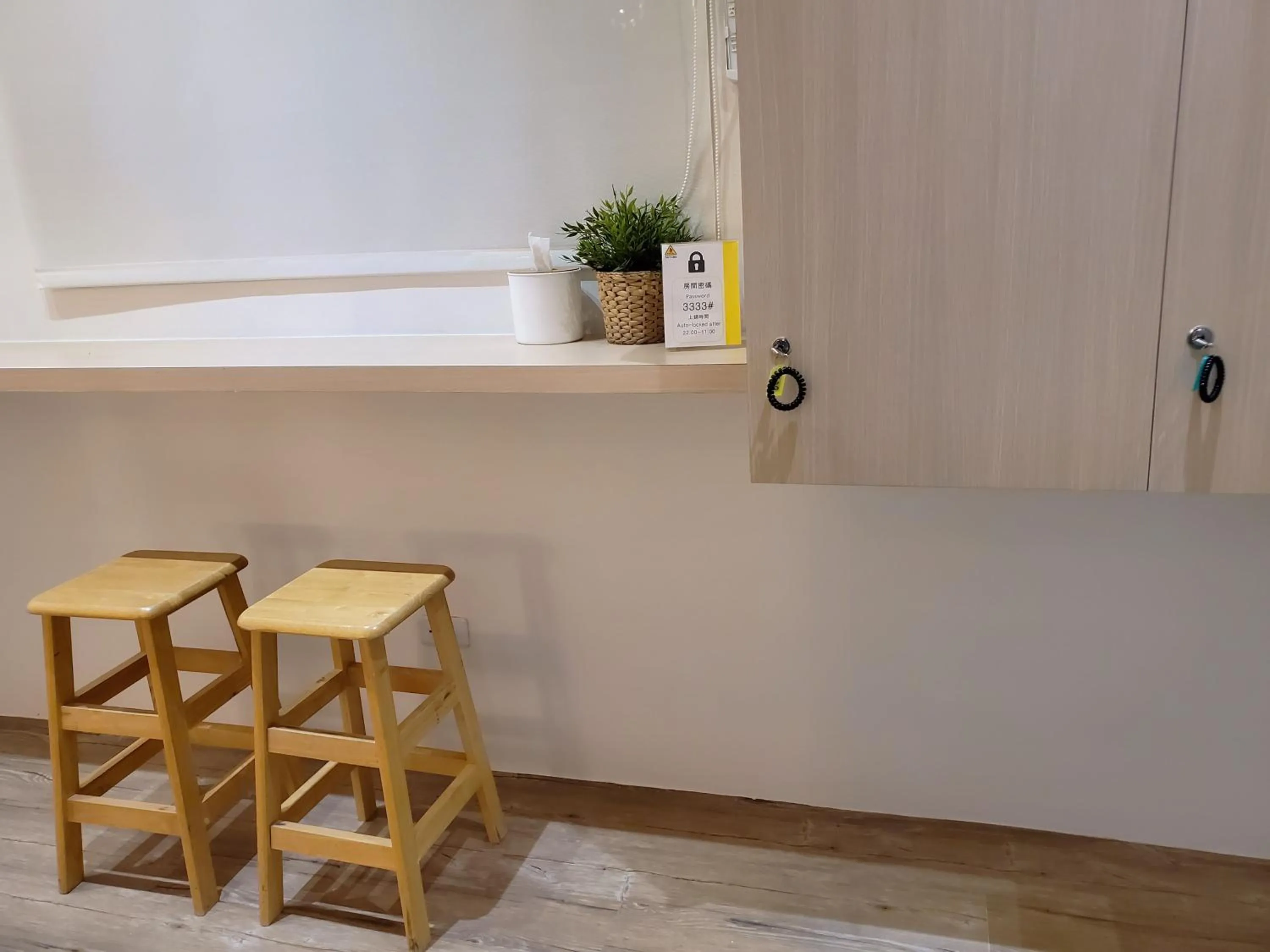 Photo of the whole room in On My Way Taitung Hostel