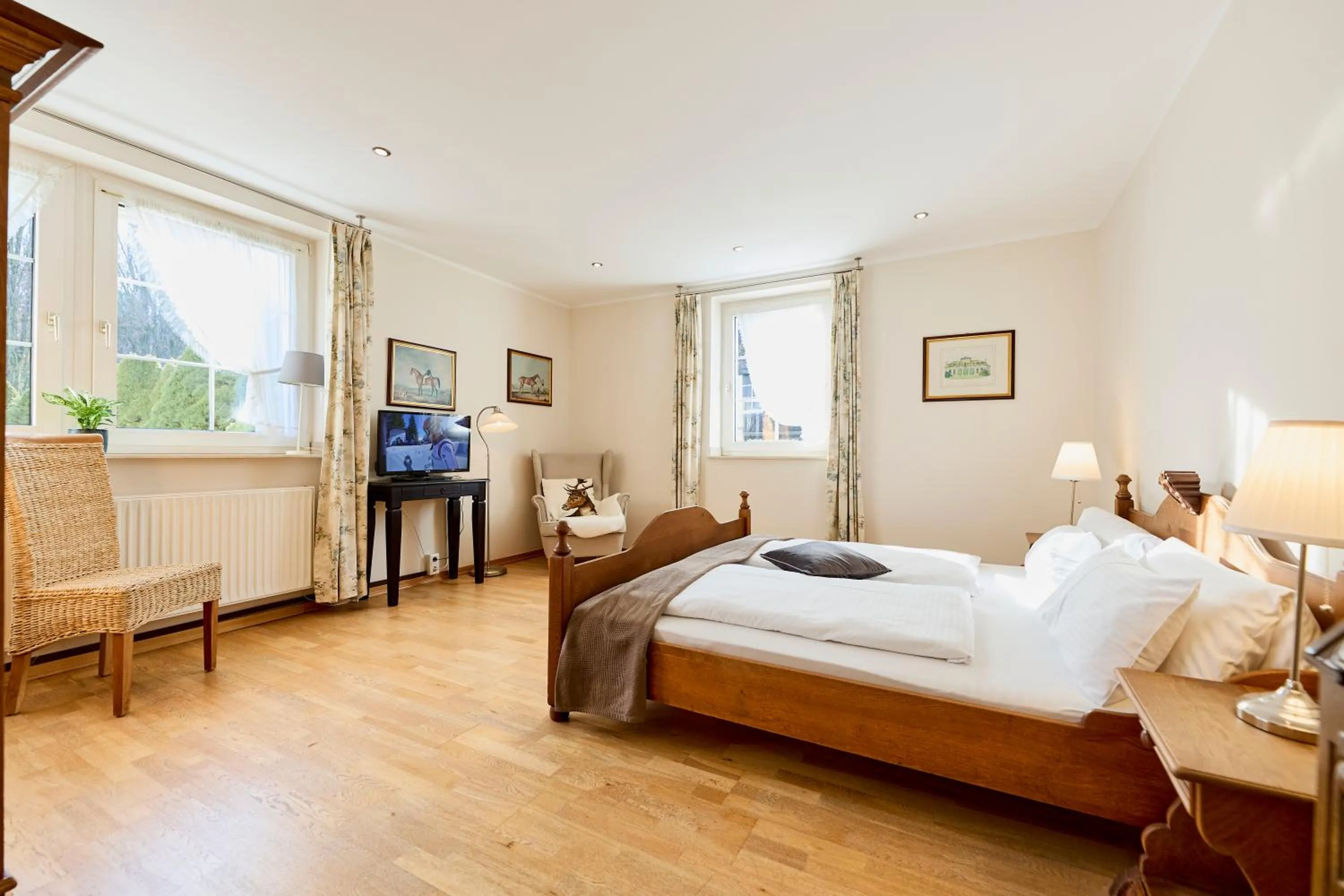 Bed in Hotel Gut Moschenhof