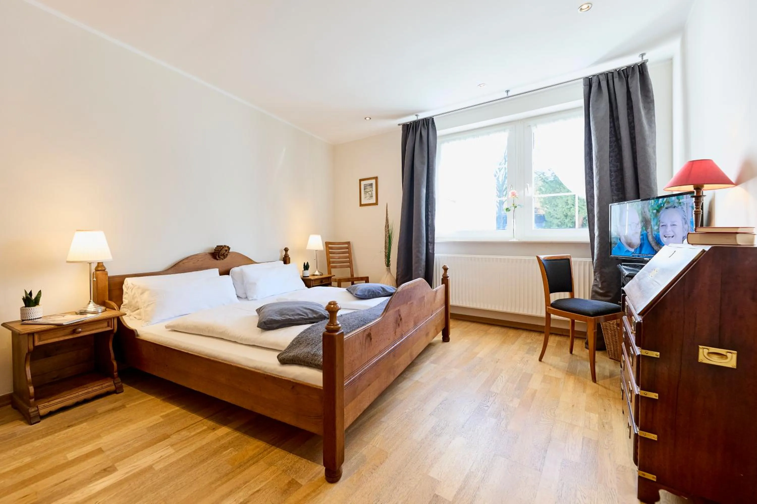 Photo of the whole room, Bed in Hotel Gut Moschenhof