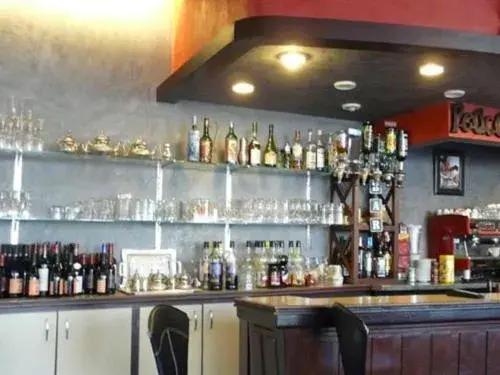 Lounge or bar in Hôtel Le Hussard Lounge or bar in Hôtel Le Hussard