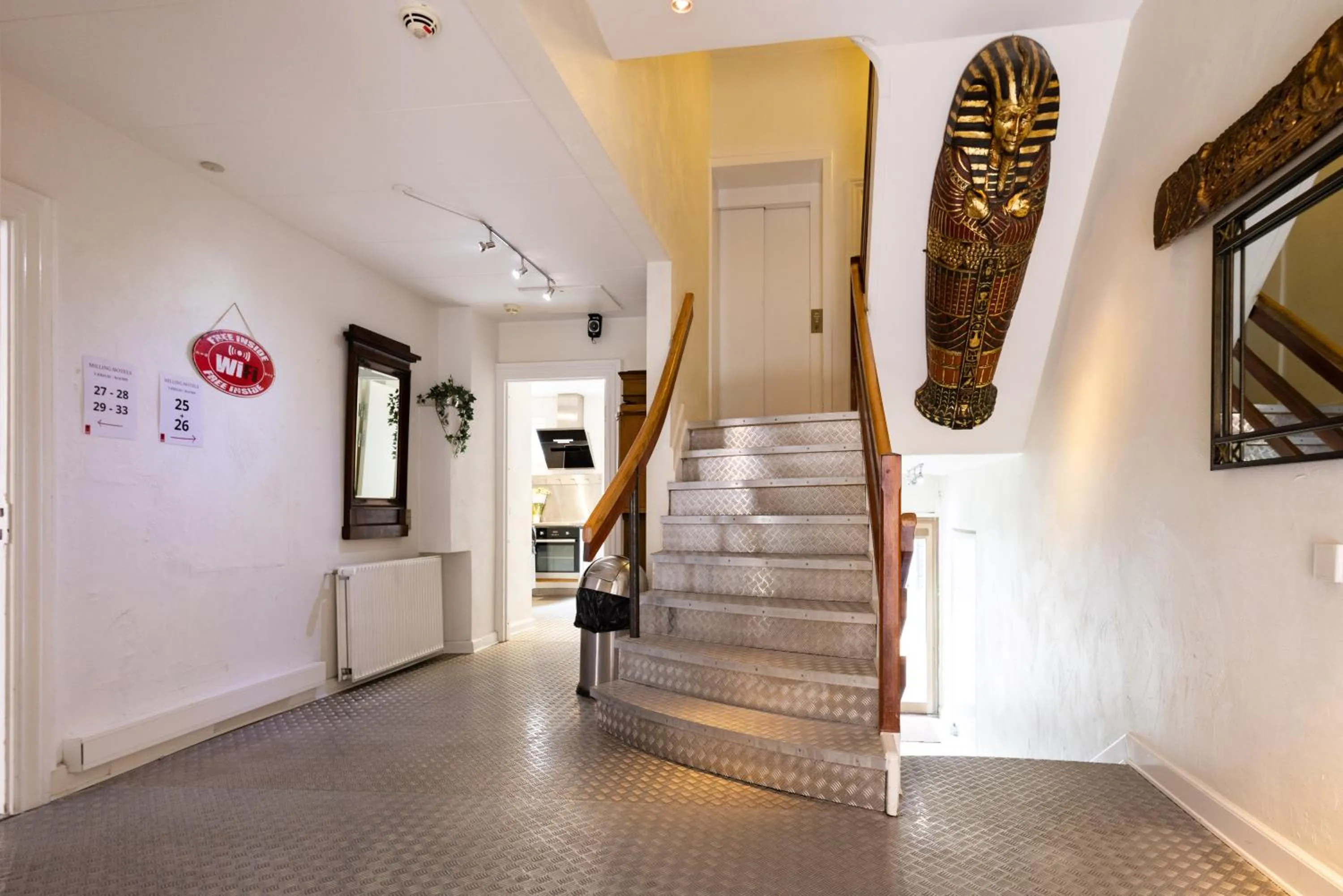 Facade/entrance in Milling Hotel Mini 11