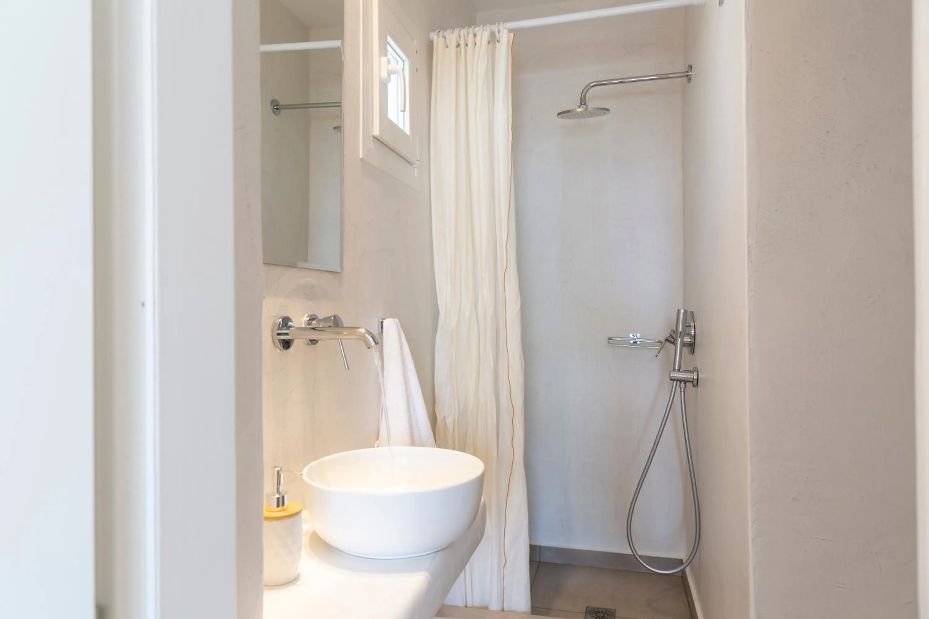 Shower in Asimina Hotel