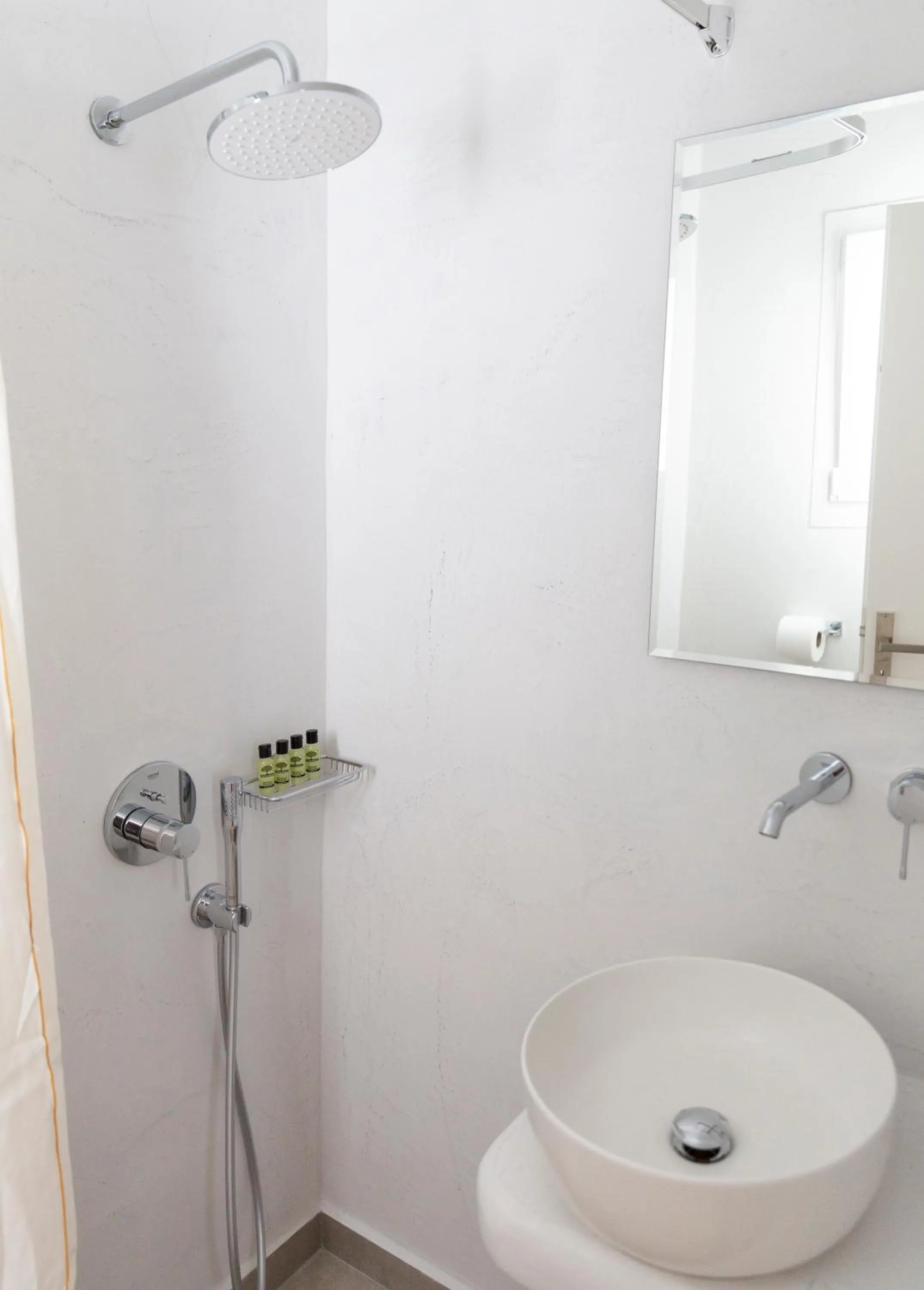 Shower in Asimina Hotel