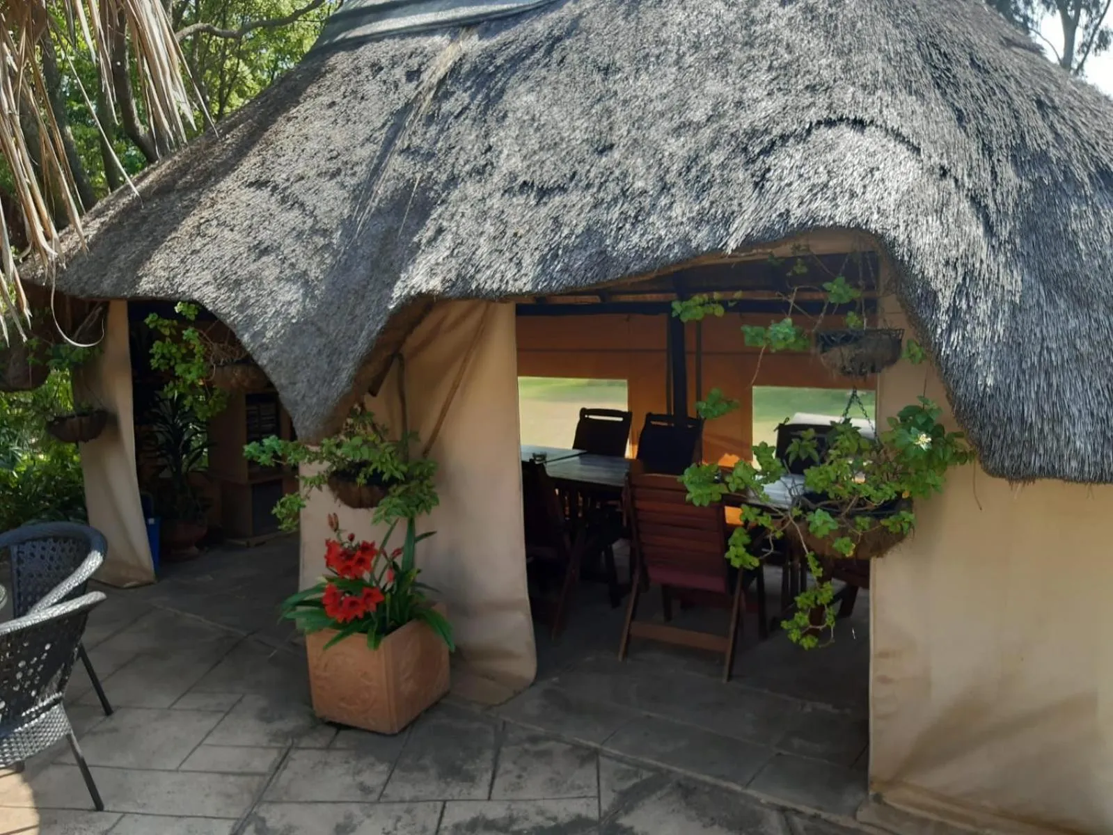 BBQ facilities in Ipe Tombe Guest Lodge - Midrand