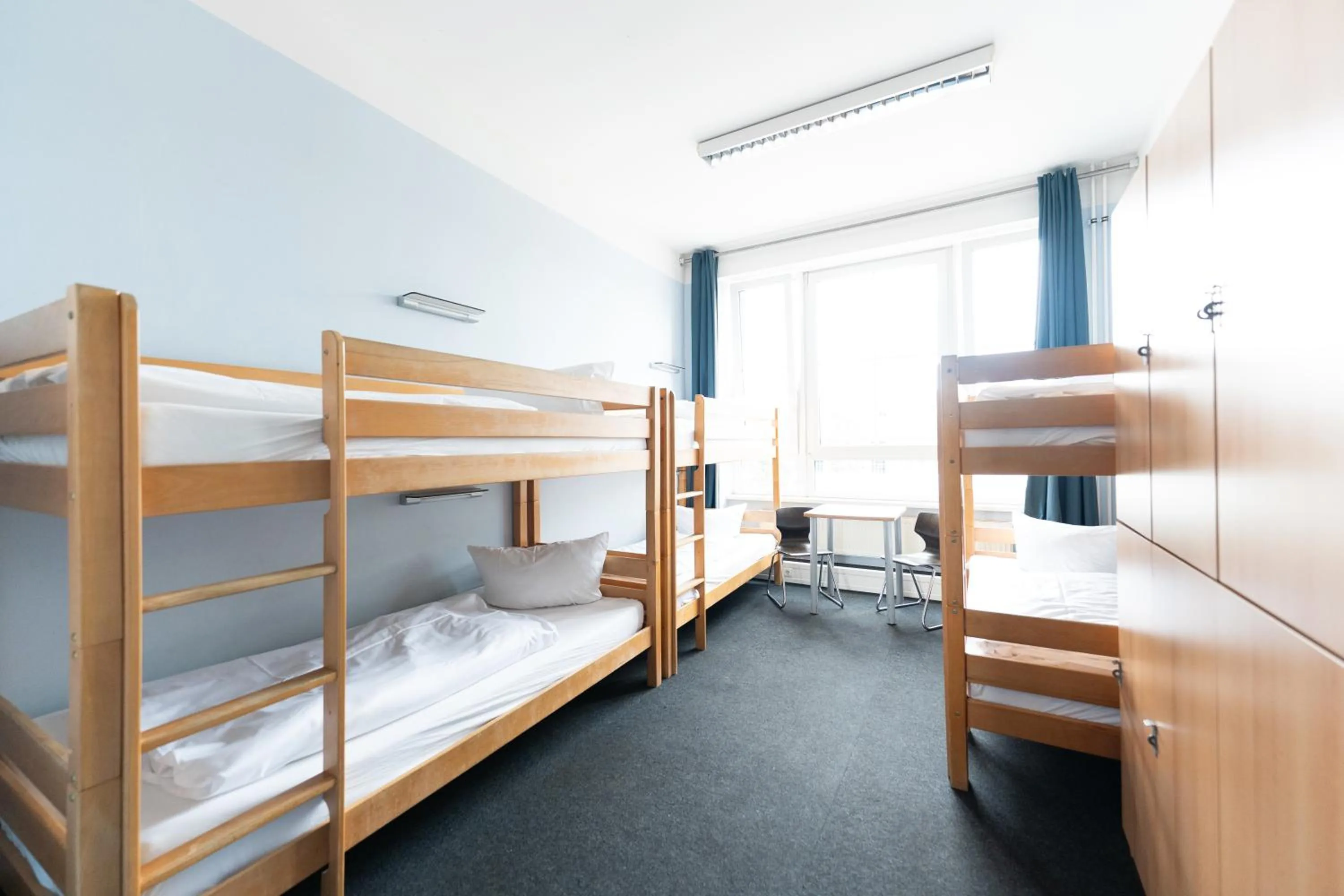 Photo of the whole room, Bed in Industriepalast Berlin