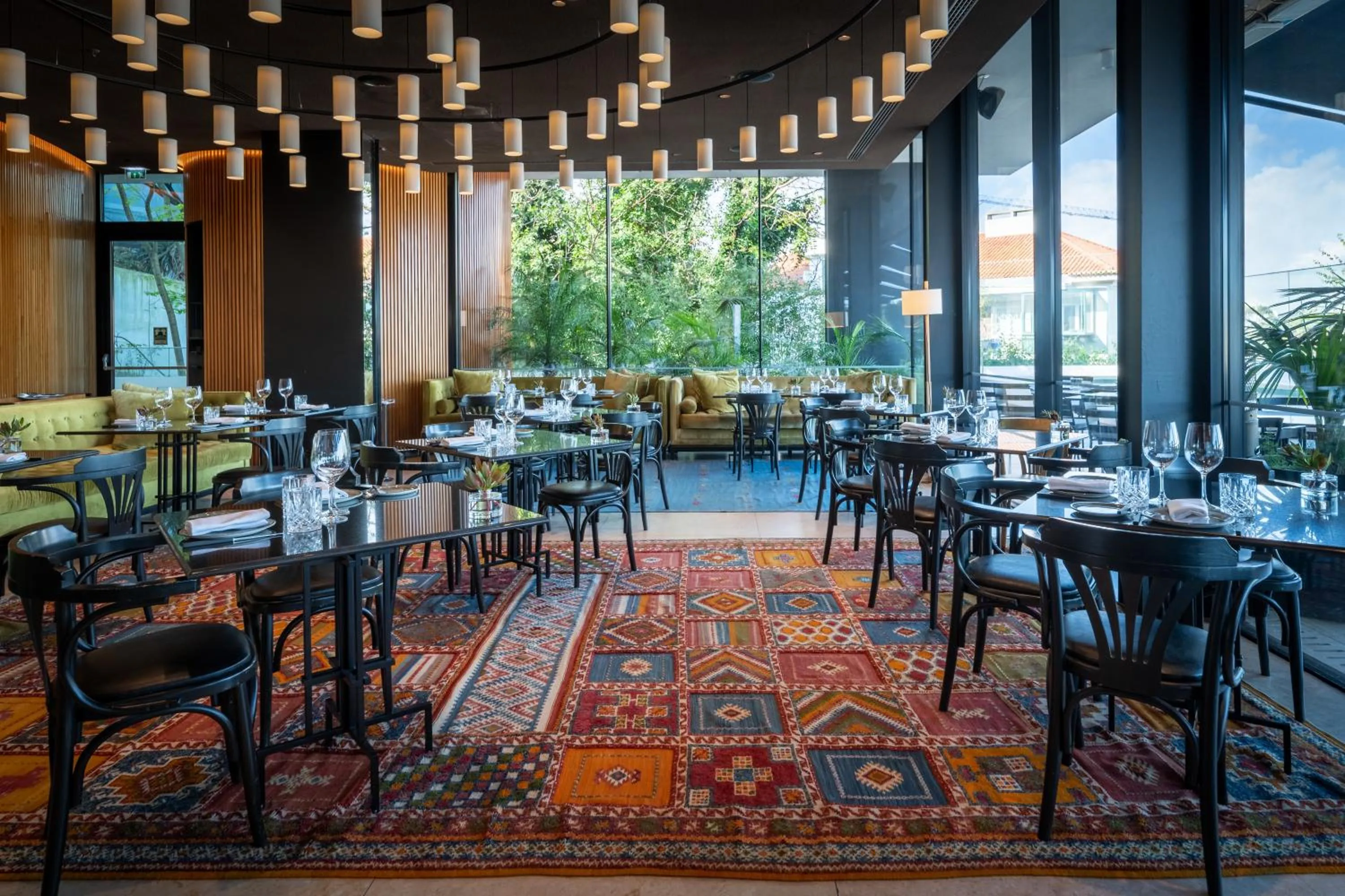 Restaurant/places to eat in Memmo Príncipe Real, a Member of Design Hotels