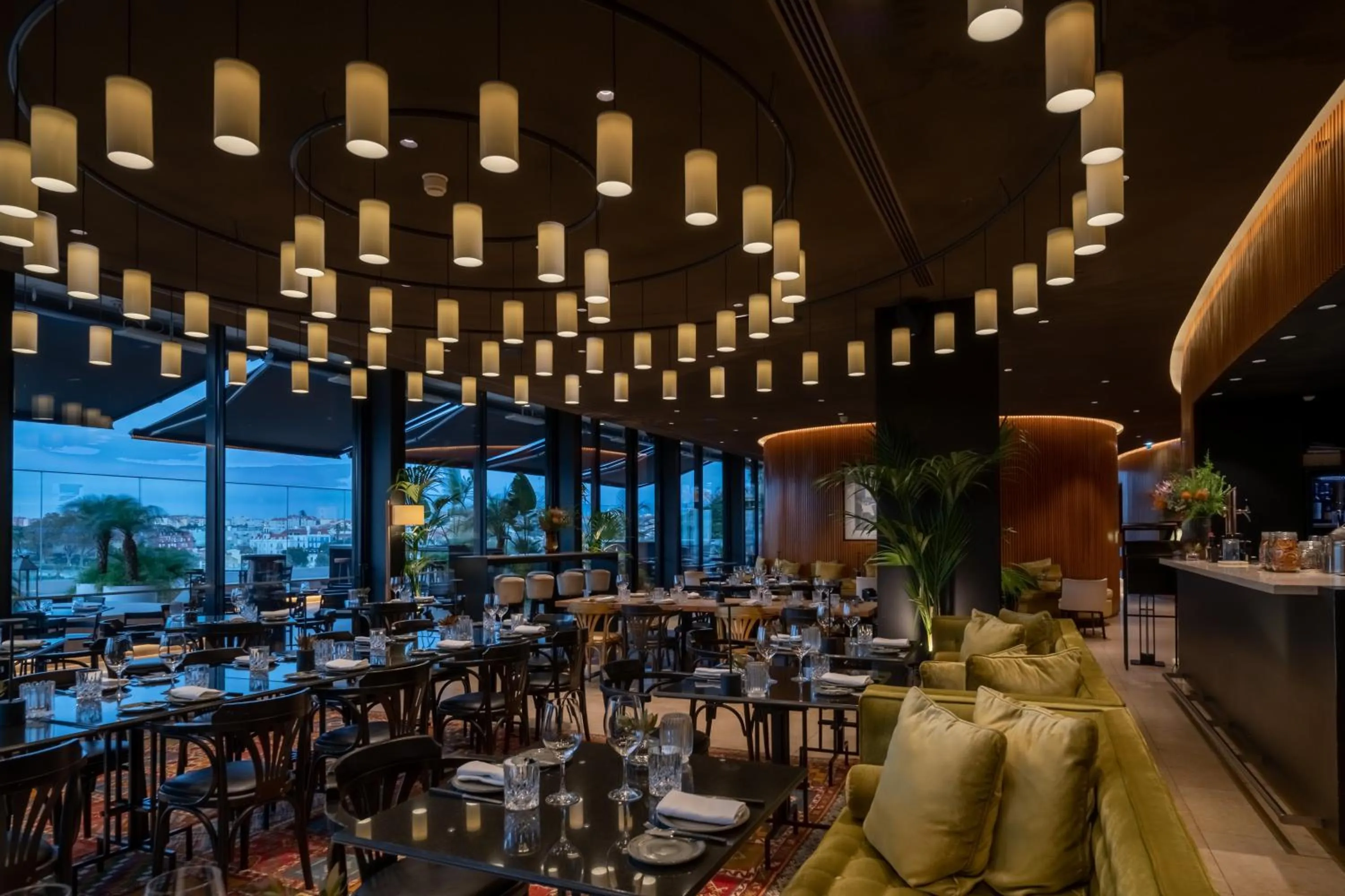 Restaurant/places to eat in Memmo Príncipe Real, a Member of Design Hotels