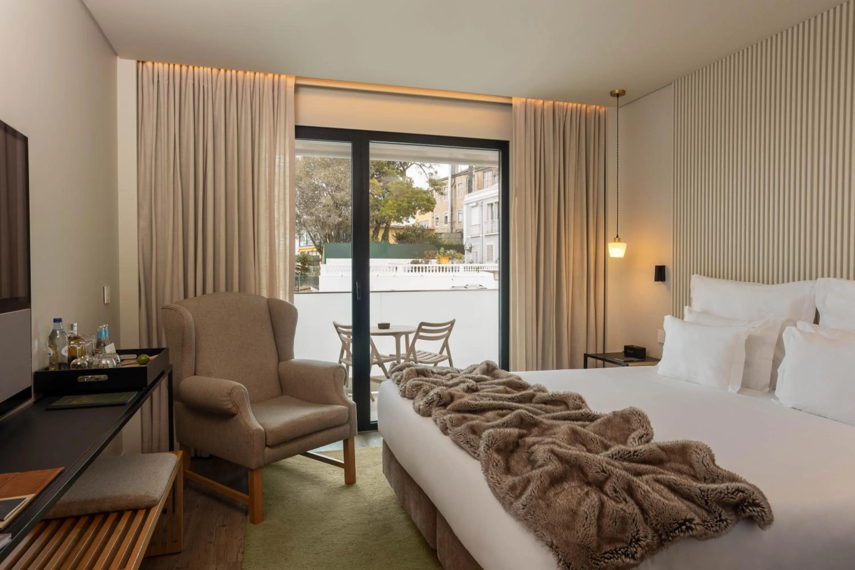 Bed in Memmo Príncipe Real, a Member of Design Hotels