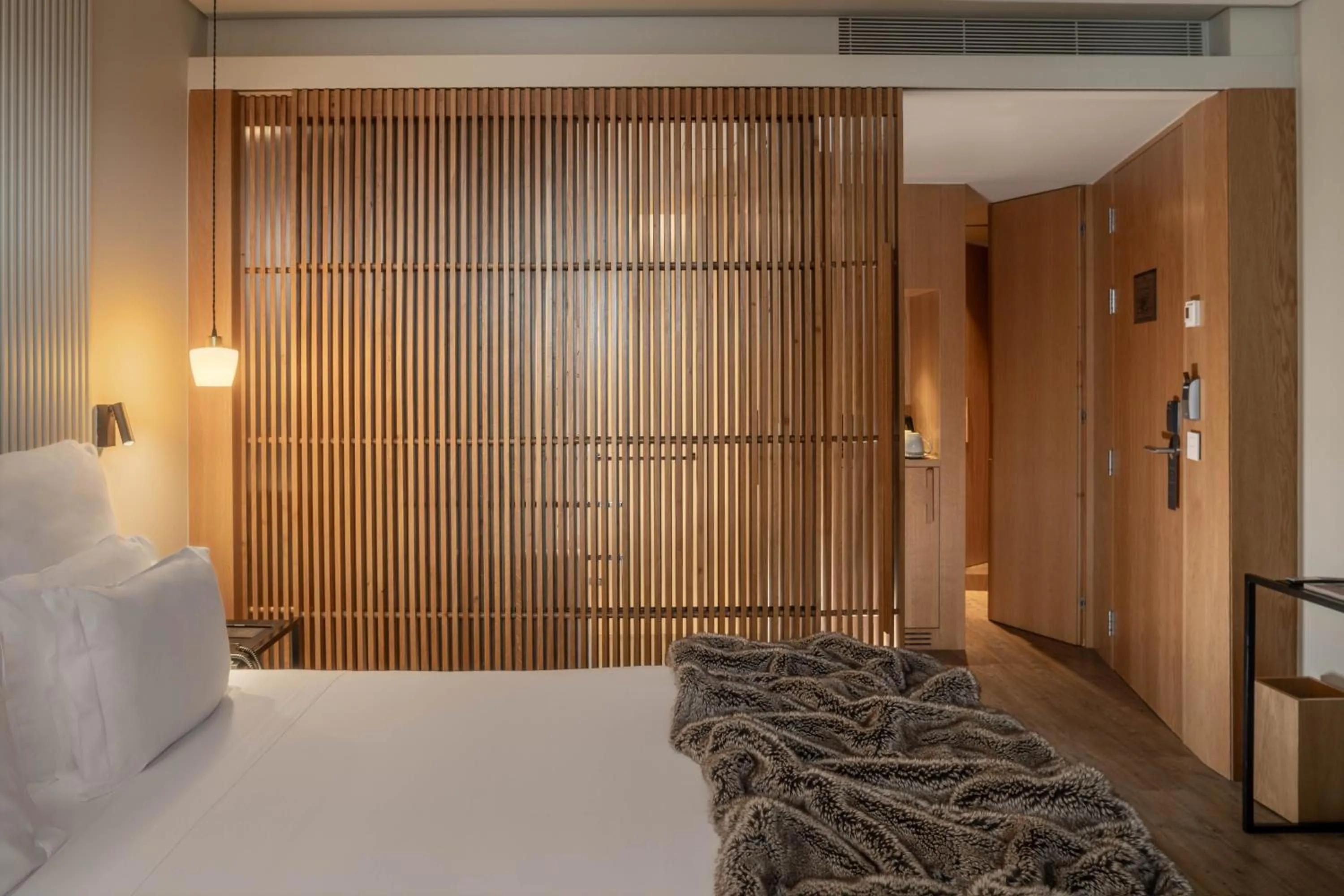Photo of the whole room, Bed in Memmo Príncipe Real, a Member of Design Hotels
