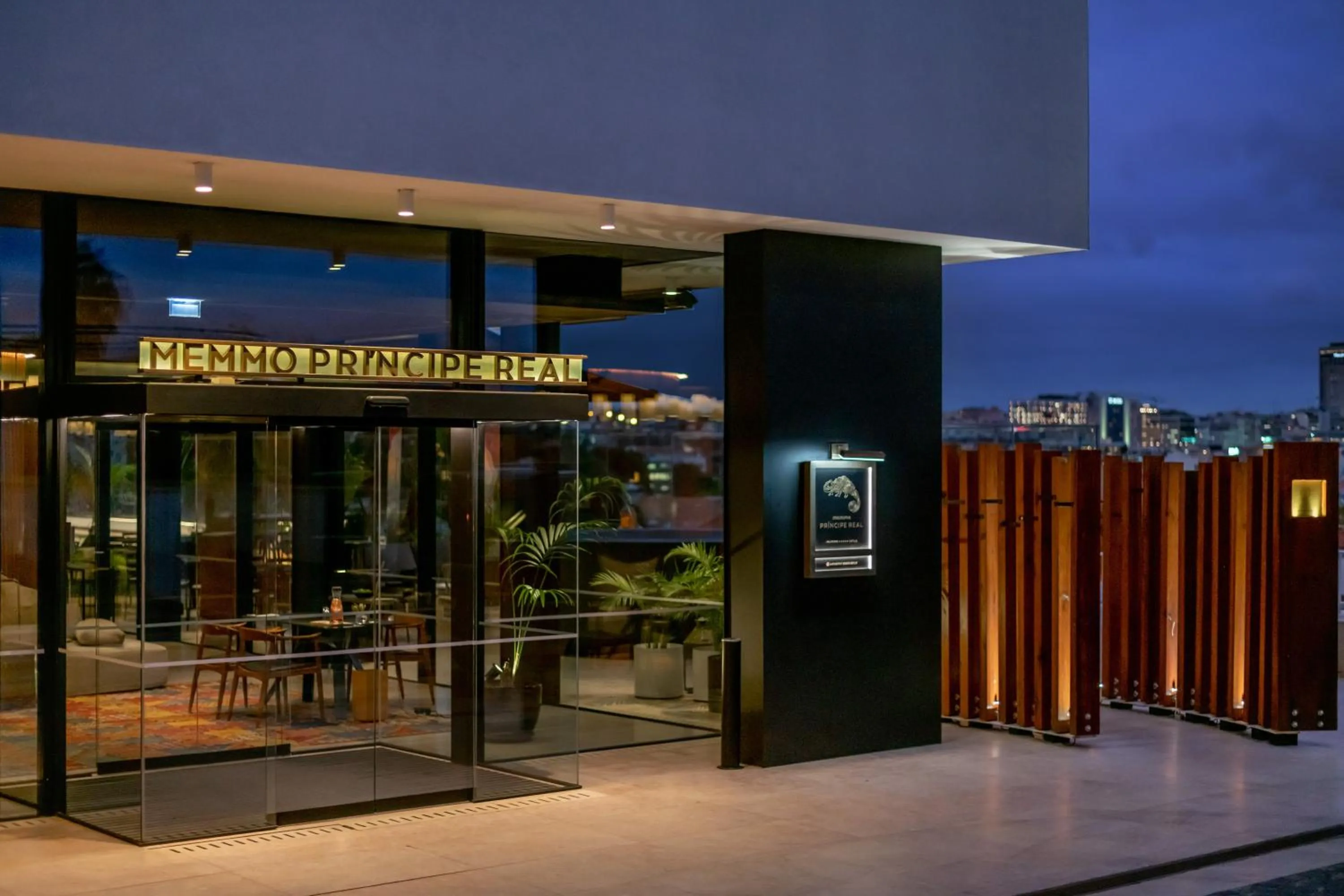 Lobby or reception in Memmo Príncipe Real, a Member of Design Hotels