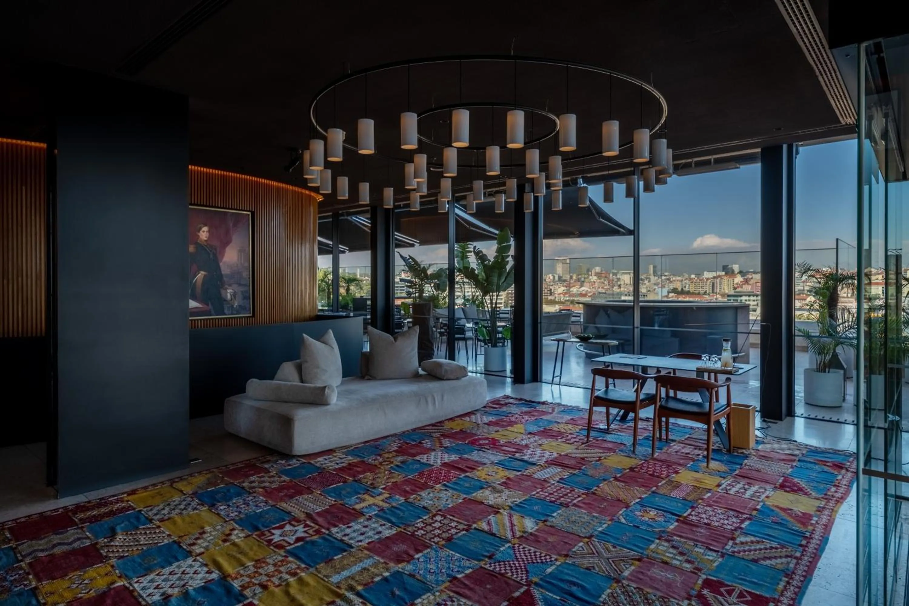 View (from property/room), Bed in Memmo Príncipe Real, a Member of Design Hotels