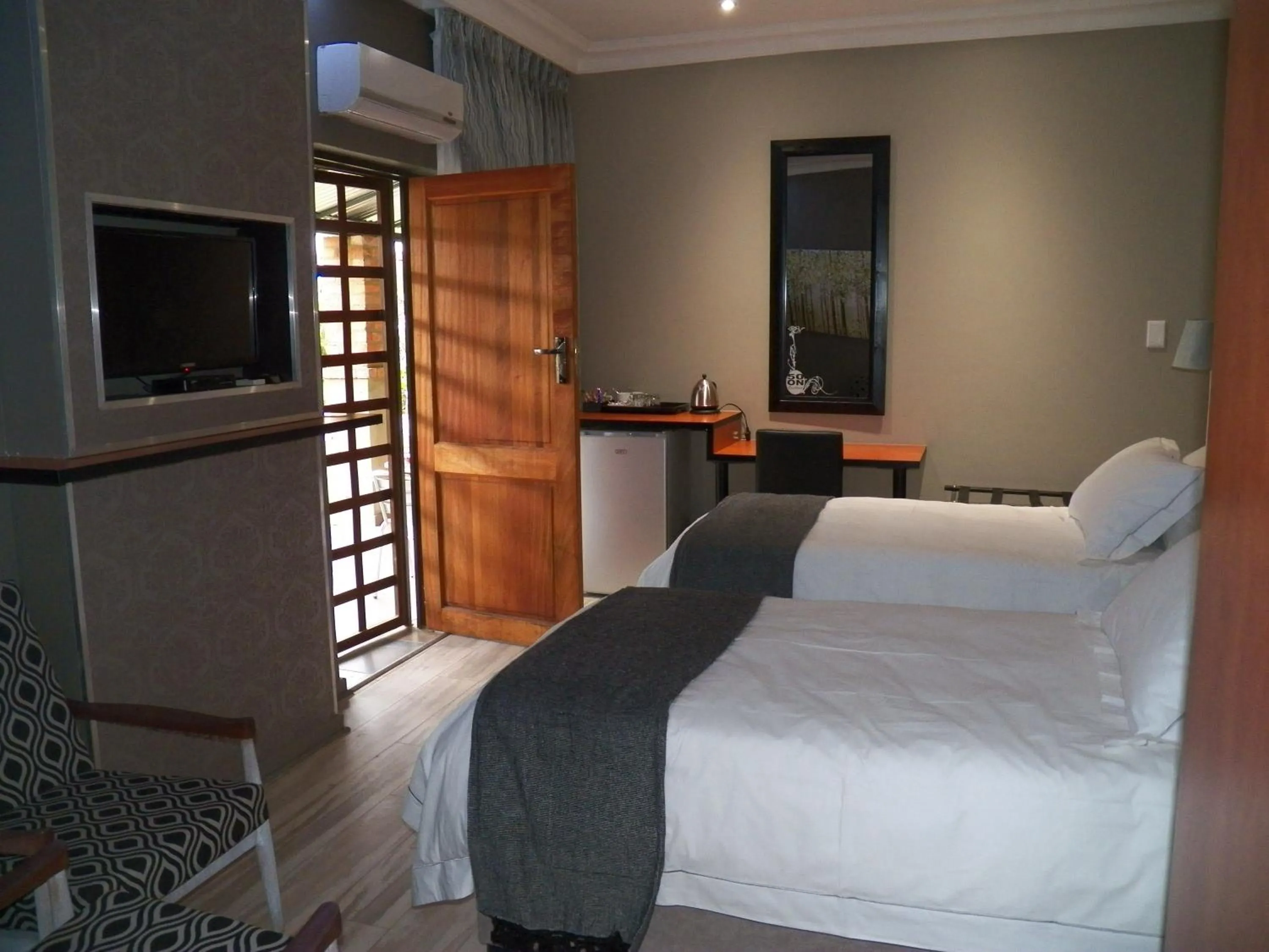 Deluxe Double or Twin Room in 50 ON GREEFF