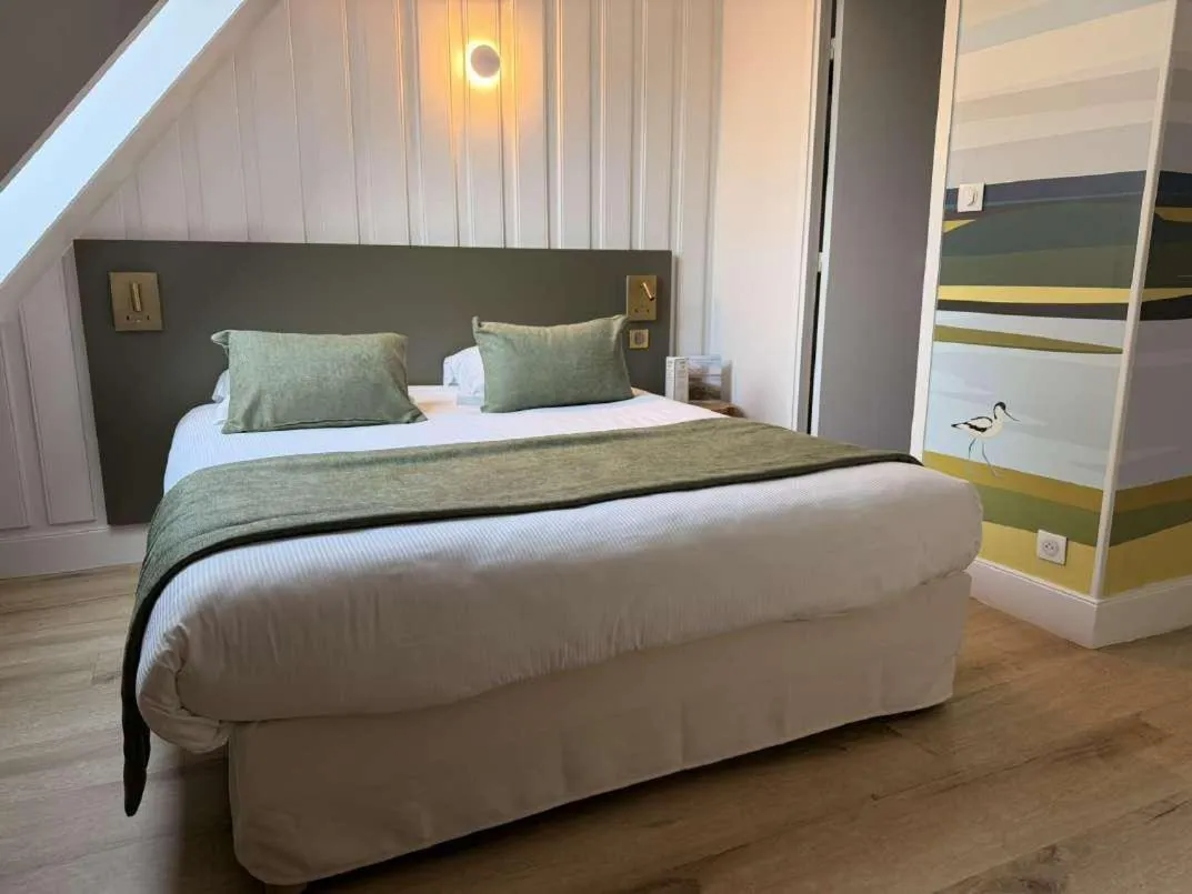Bed in Le Cap Hornu