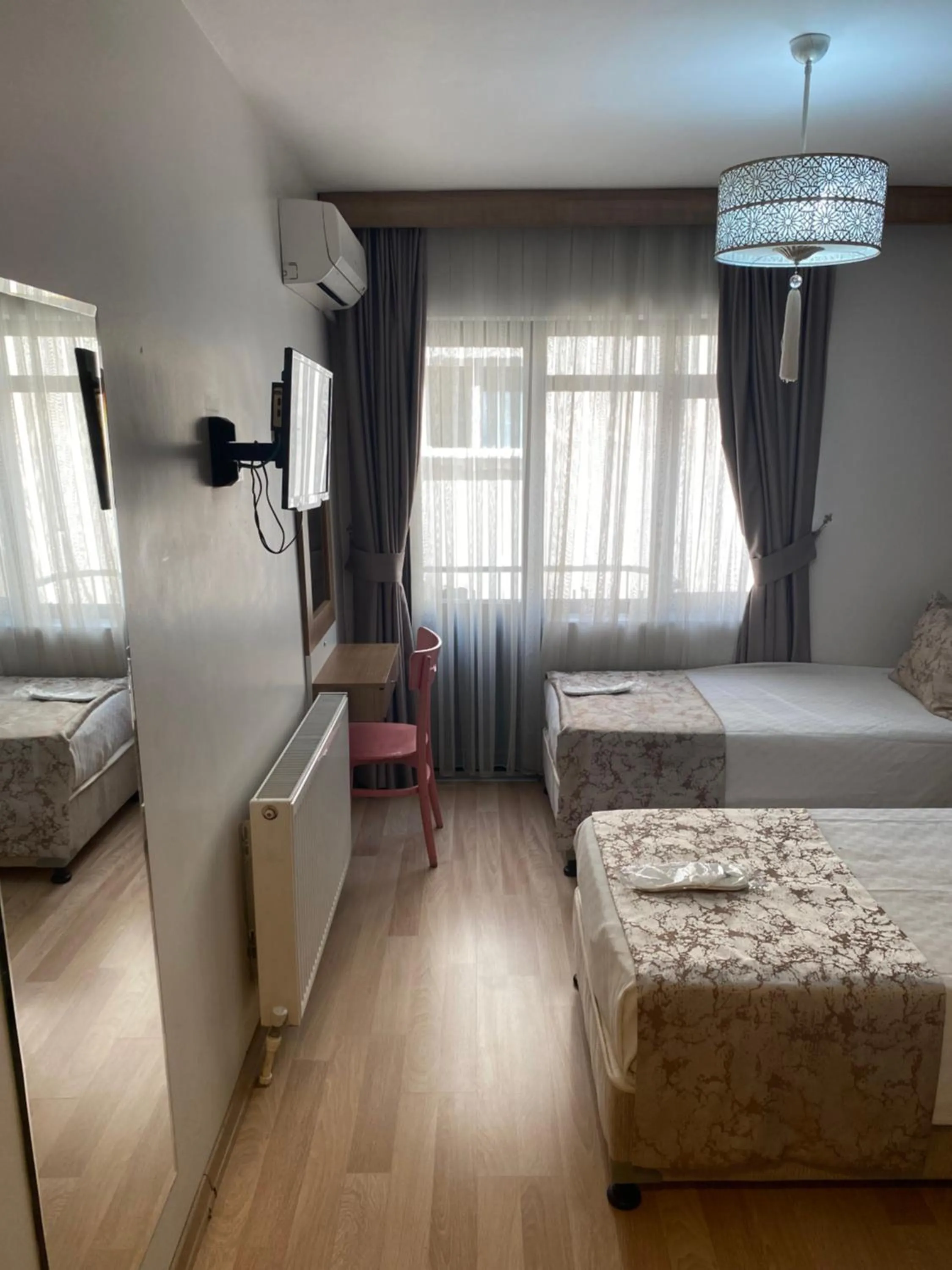 Photo of the whole room, Bed in Polanin Hotel