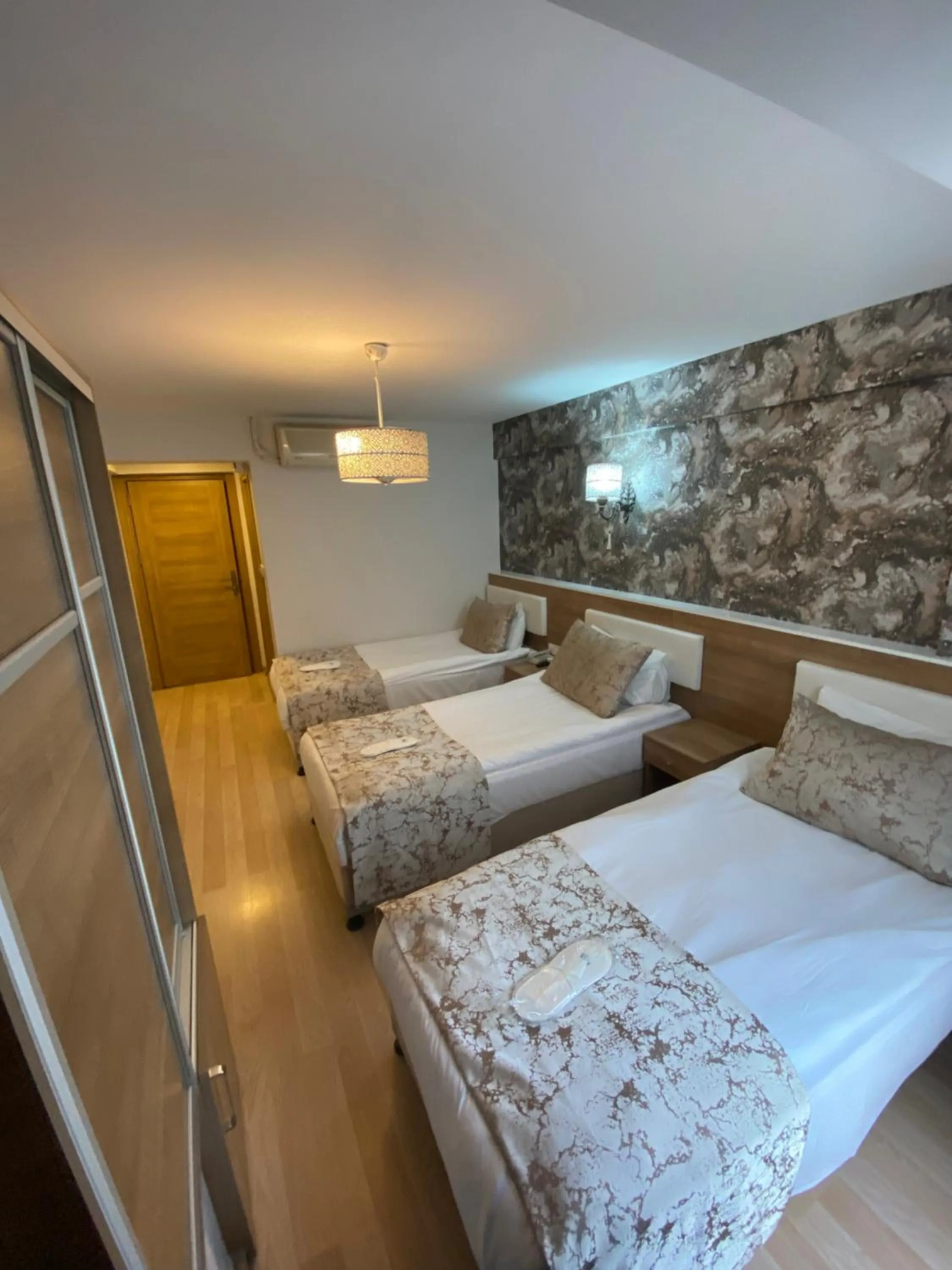 Photo of the whole room, Bed in Polanin Hotel